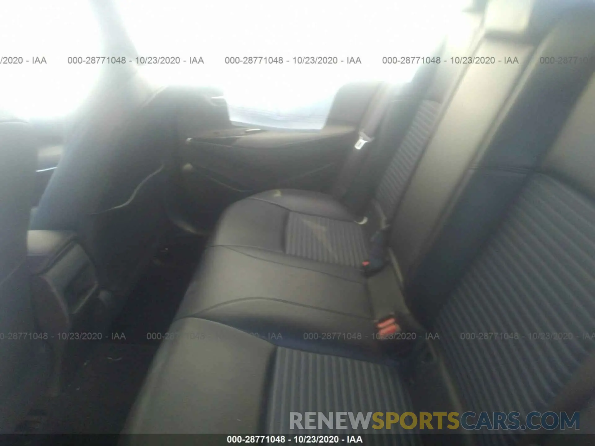 8 Photograph of a damaged car 5YFT4RCE8LP026174 TOYOTA COROLLA 2020