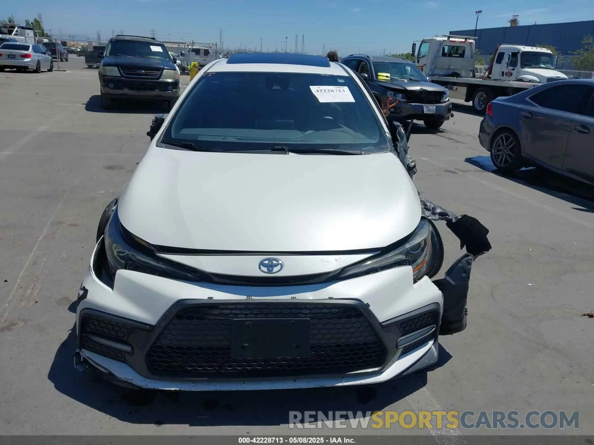 12 Фотография поврежденного автомобиля 5YFT4RCE8LP045324 TOYOTA COROLLA 2020