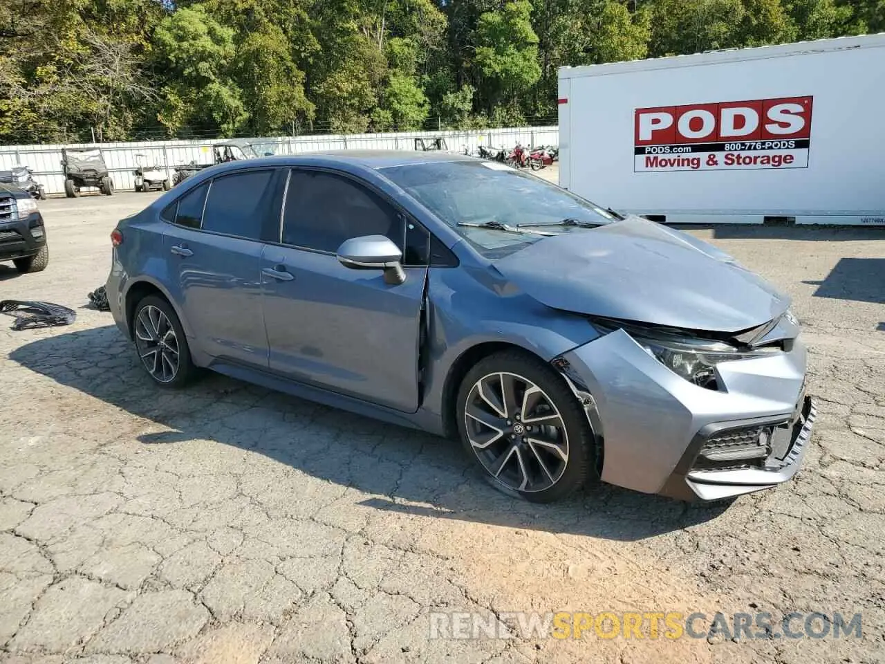 4 Photograph of a damaged car 5YFT4RCEXLP031456 TOYOTA COROLLA 2020