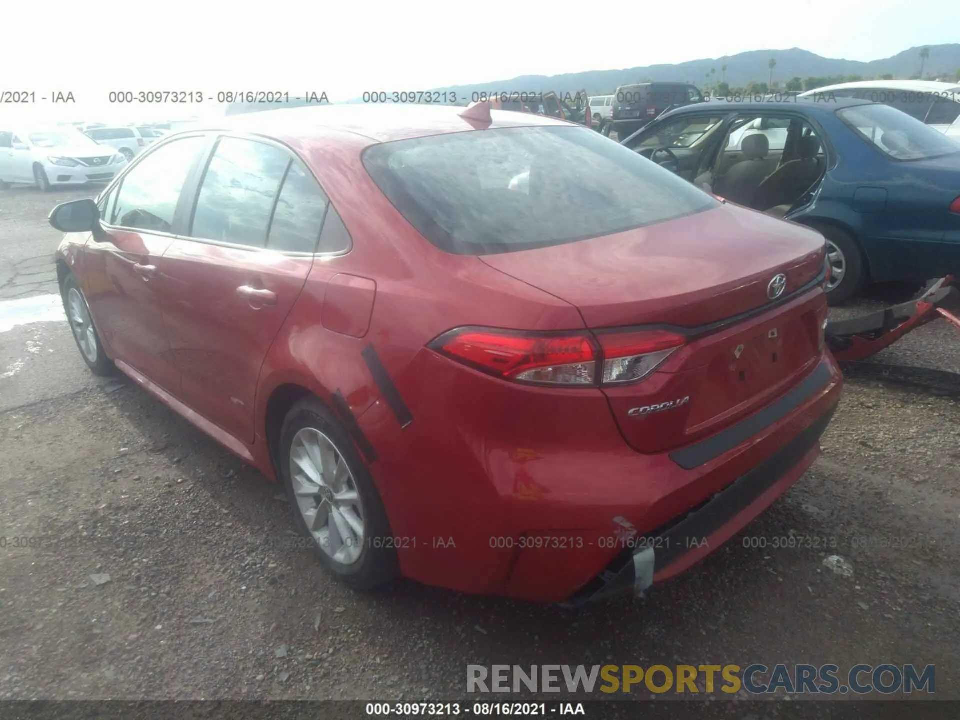 3 Photograph of a damaged car 5YFVPRAE0LP100772 TOYOTA COROLLA 2020