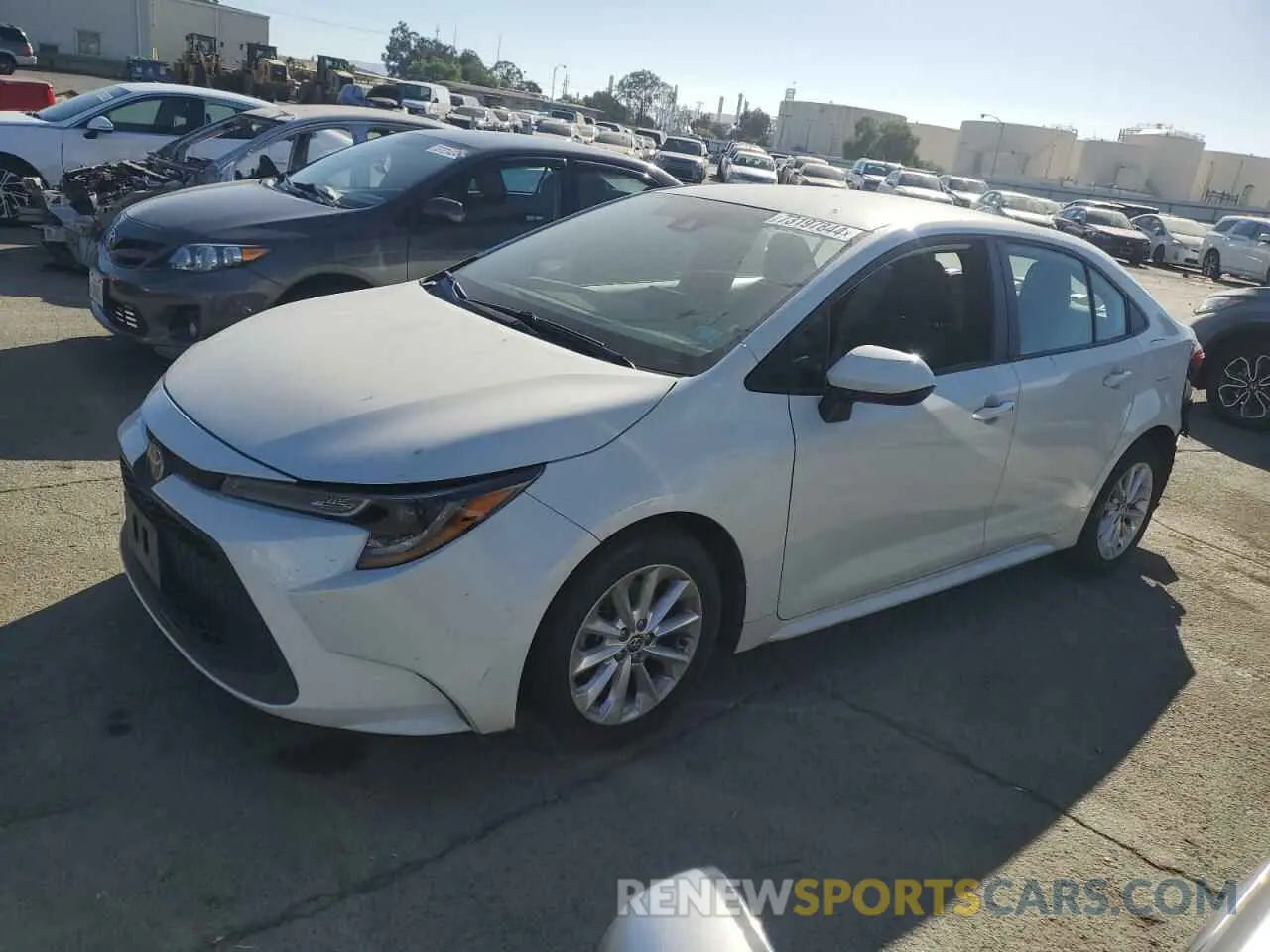 1 Photograph of a damaged car 5YFVPRAE3LP144880 TOYOTA COROLLA 2020