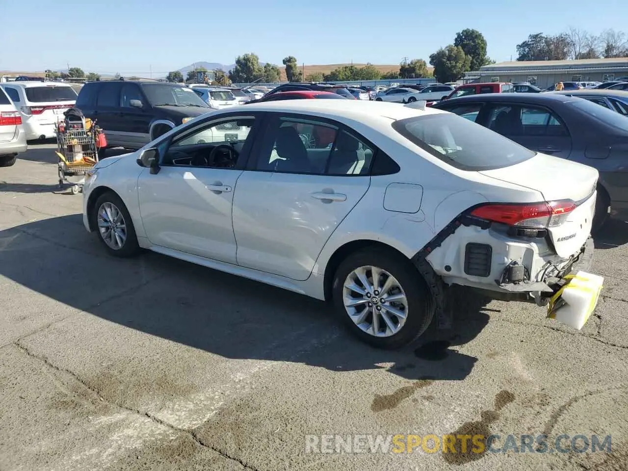 2 Photograph of a damaged car 5YFVPRAE3LP144880 TOYOTA COROLLA 2020