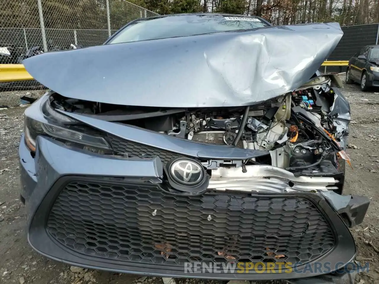 5 Photograph of a damaged car 5YFVPRAE7LP116287 TOYOTA COROLLA 2020