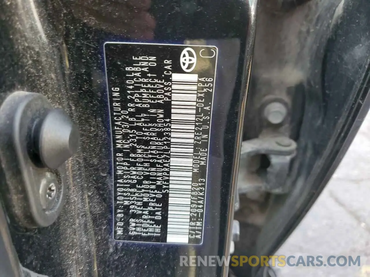 12 Photograph of a damaged car 5YFVPRAE7LP123854 TOYOTA COROLLA 2020