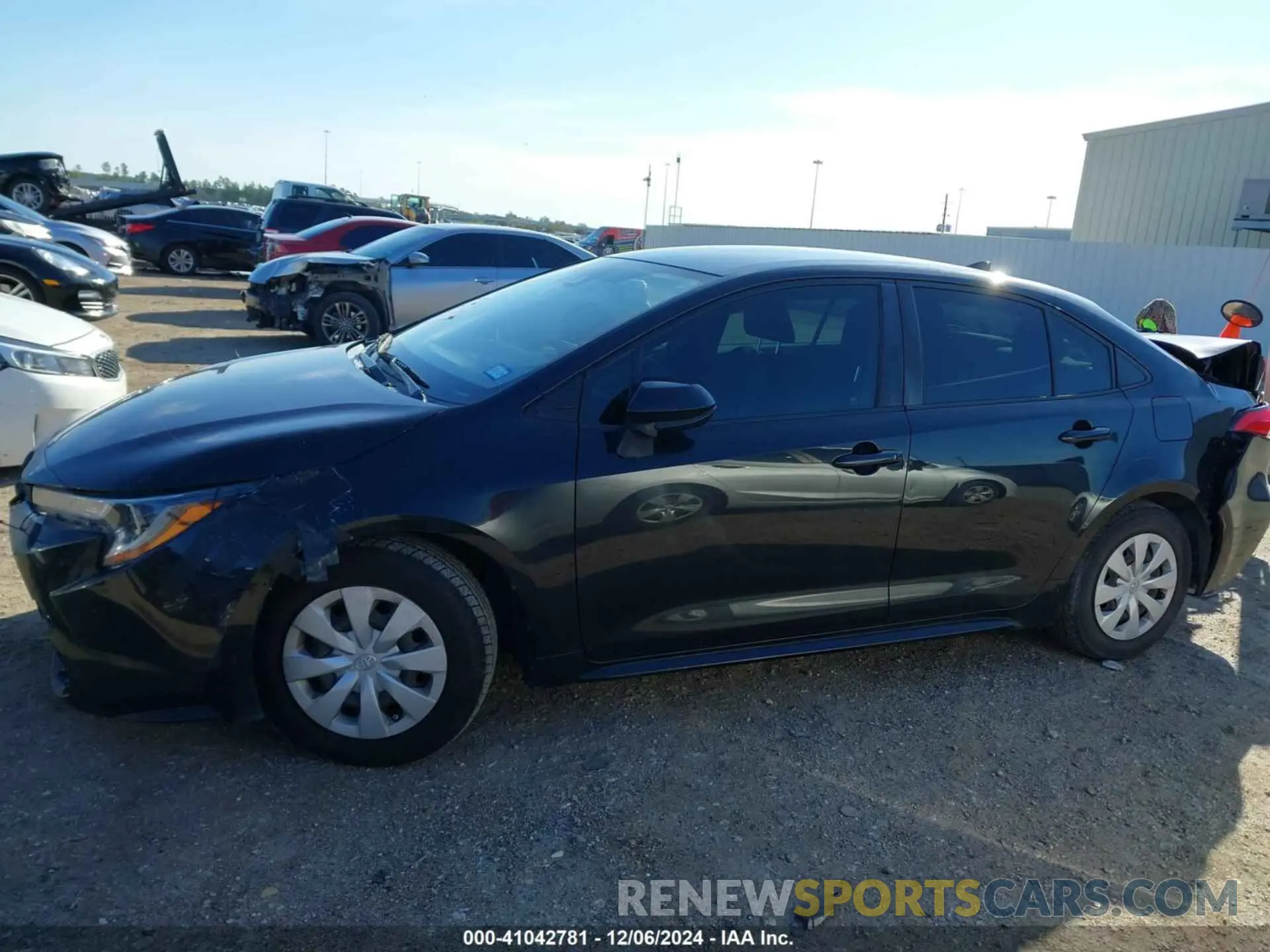 14 Photograph of a damaged car JTDDPRAE0LJ107737 TOYOTA COROLLA 2020