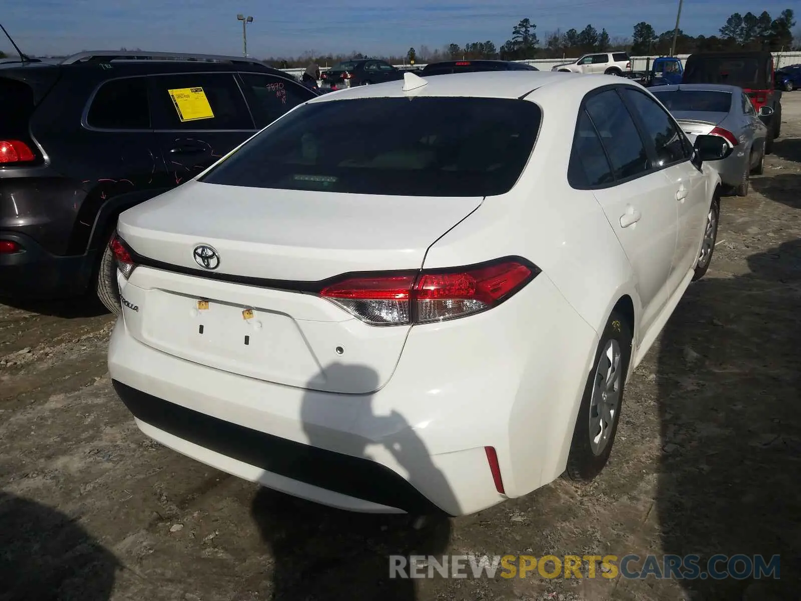 4 Photograph of a damaged car JTDDPRAE5LJ014924 TOYOTA COROLLA 2020