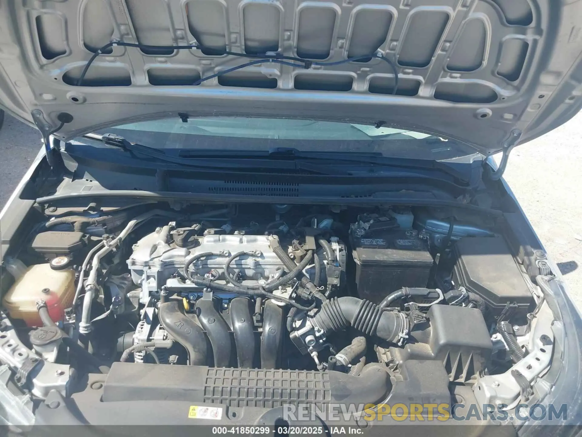 10 Фотография поврежденного автомобиля JTDDPRAE9LJ068792 TOYOTA COROLLA 2020