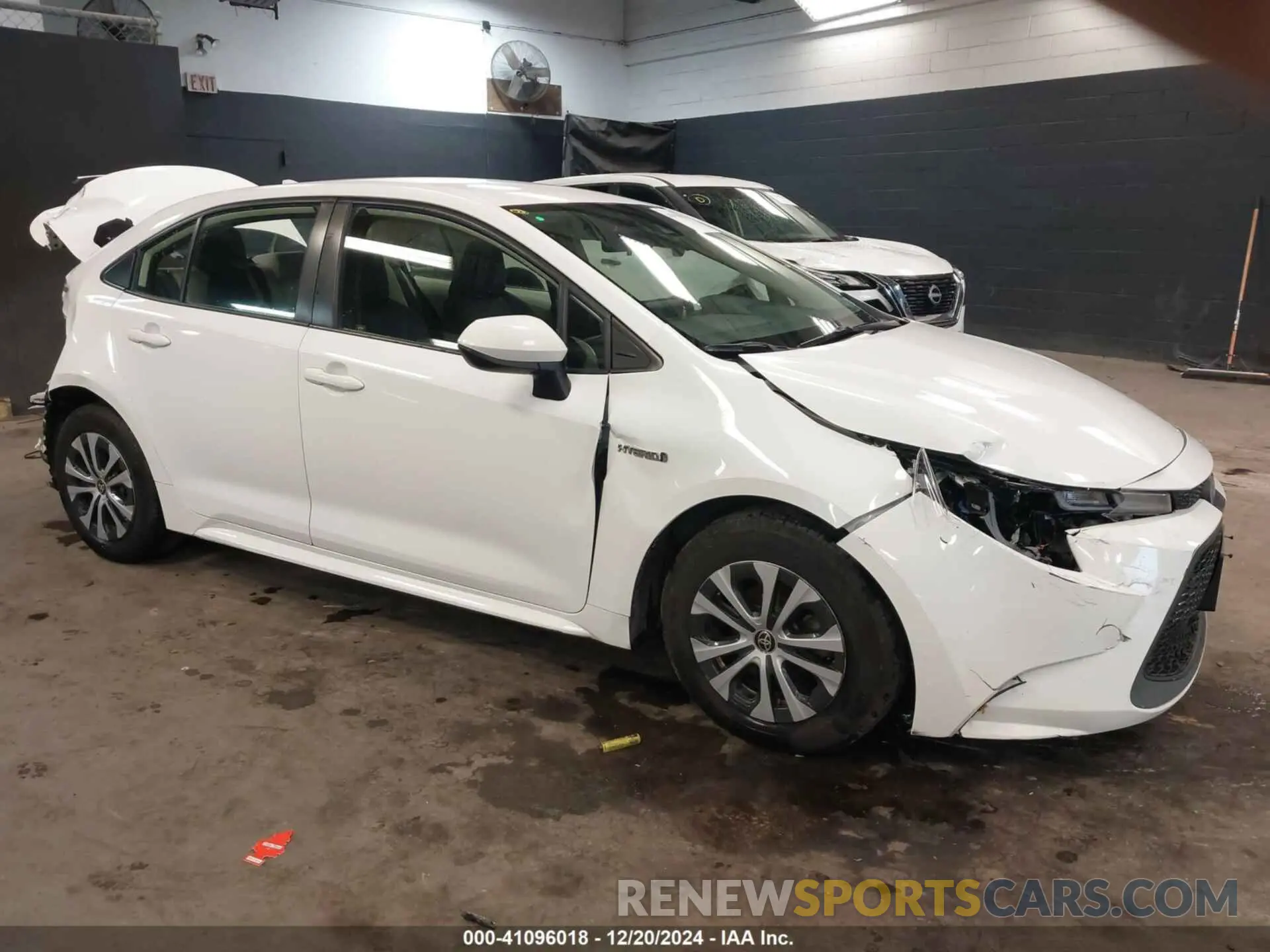 1 Photograph of a damaged car JTDEBRBE0LJ000396 TOYOTA COROLLA 2020