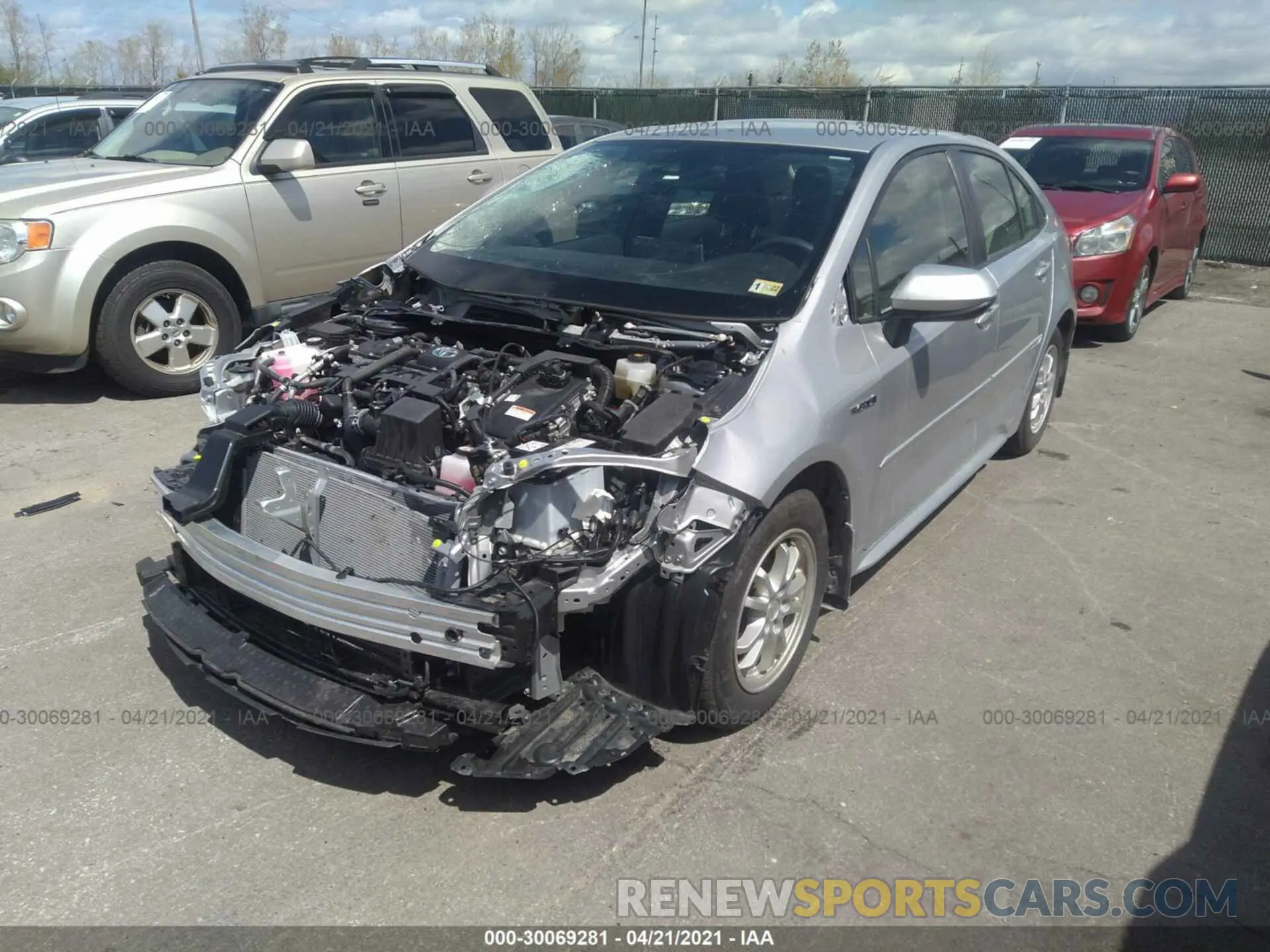 2 Photograph of a damaged car JTDEBRBE0LJ007560 TOYOTA COROLLA 2020