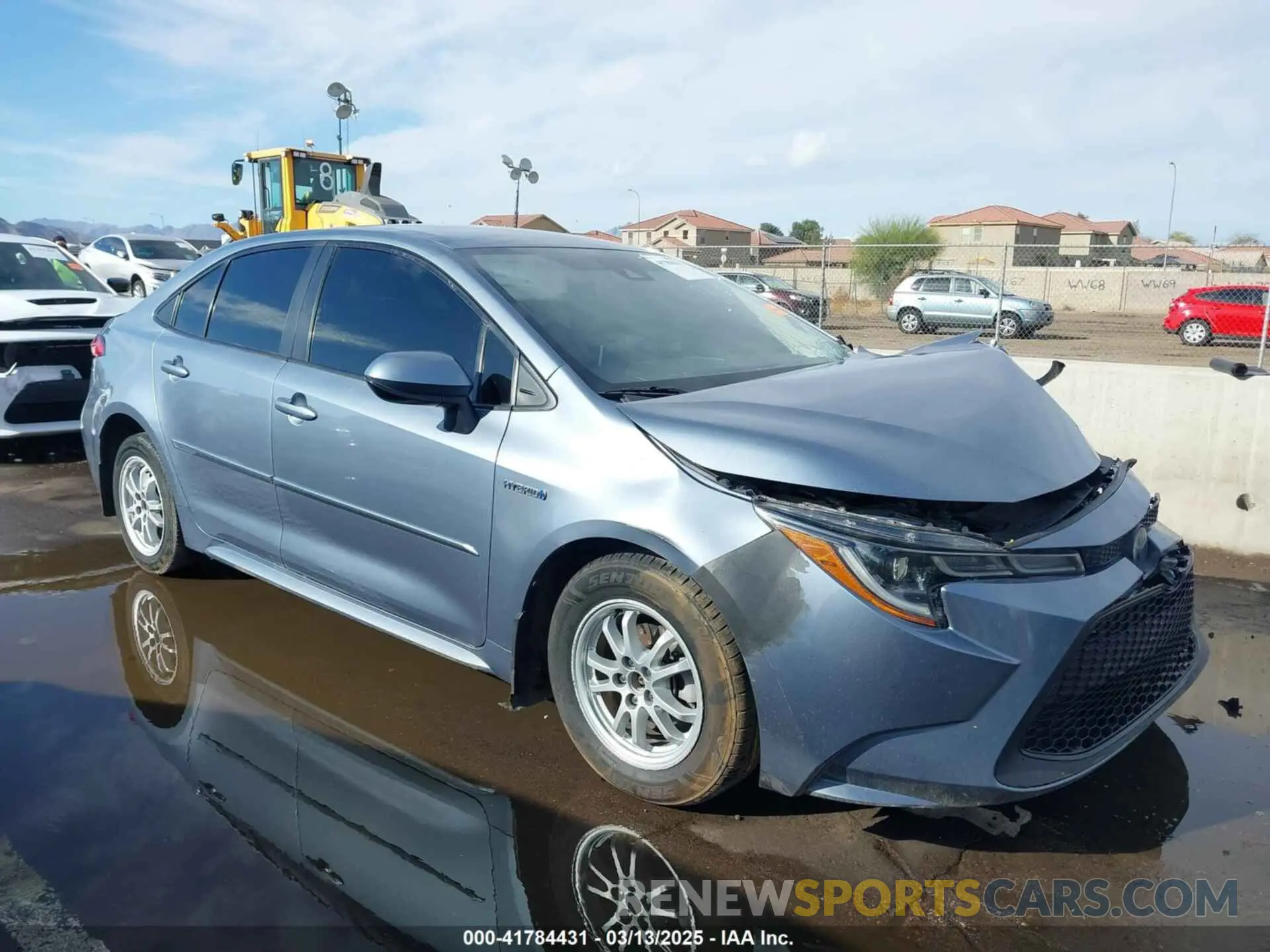 1 Photograph of a damaged car JTDEBRBE0LJ010989 TOYOTA COROLLA 2020