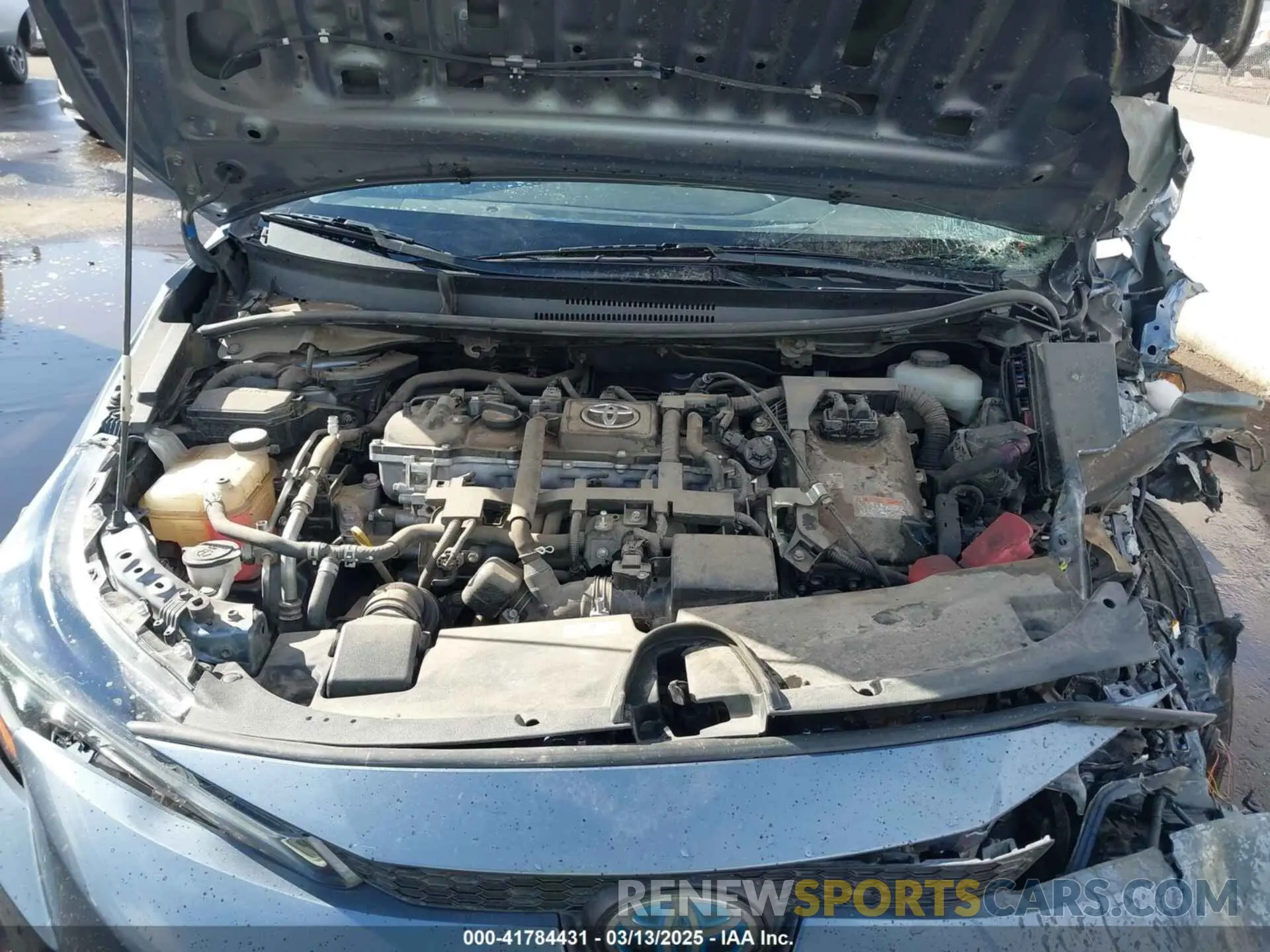 10 Photograph of a damaged car JTDEBRBE0LJ010989 TOYOTA COROLLA 2020