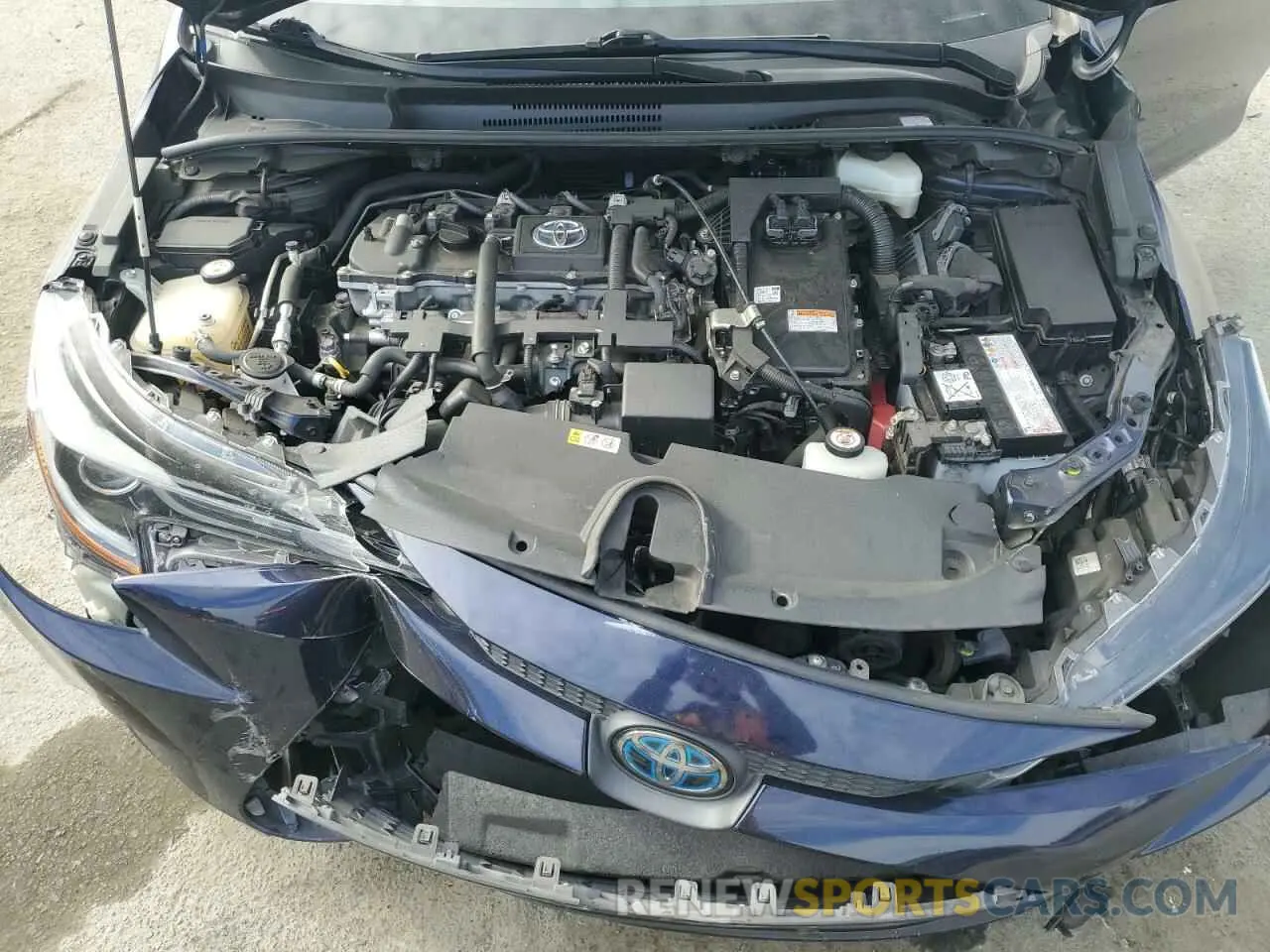 11 Photograph of a damaged car JTDEBRBE0LJ016856 TOYOTA COROLLA 2020