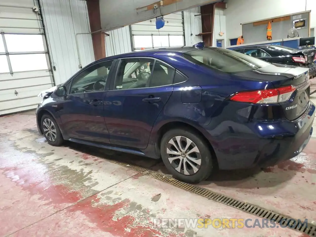 2 Photograph of a damaged car JTDEBRBE1LJ029938 TOYOTA COROLLA 2020