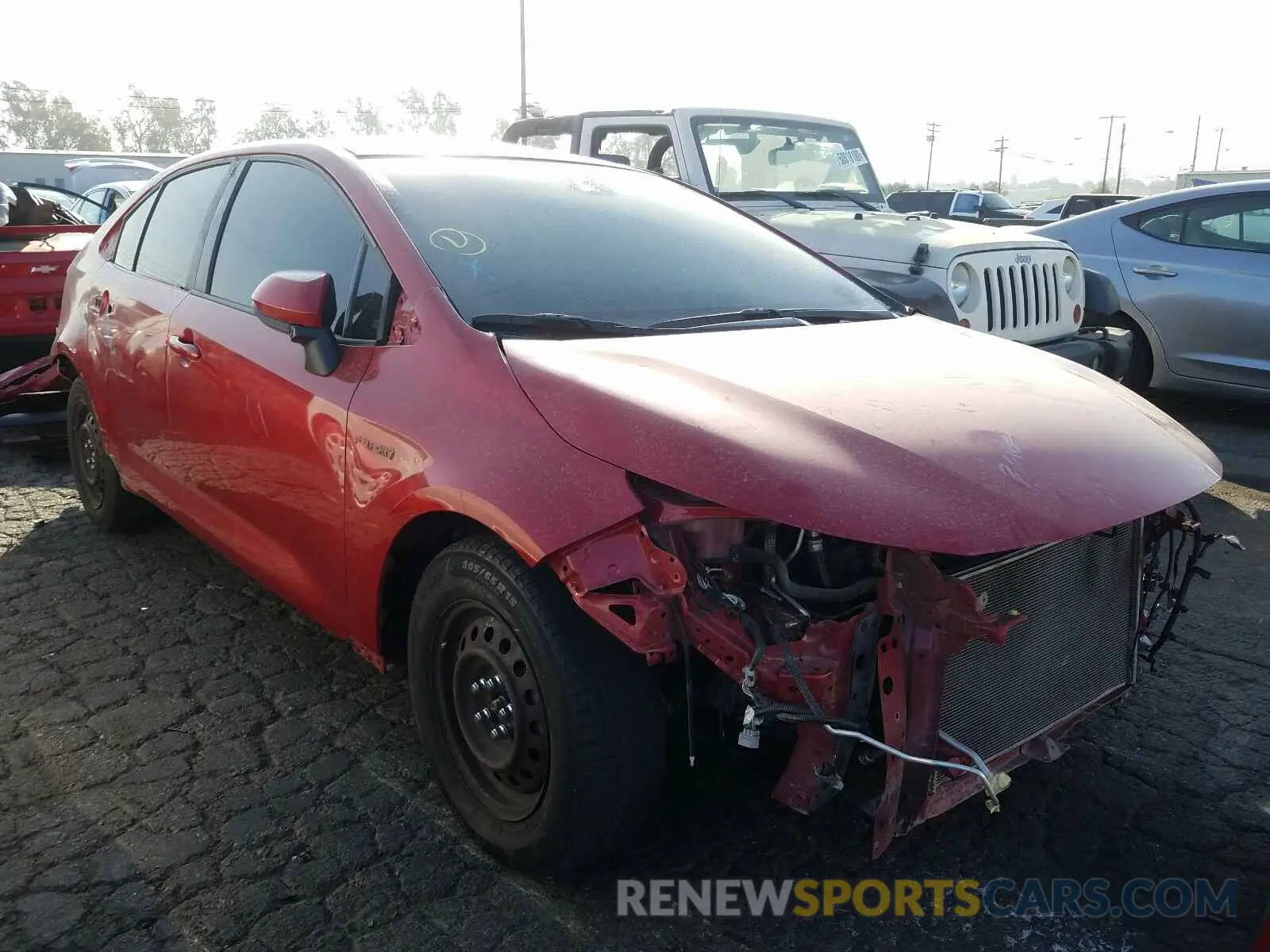 1 Photograph of a damaged car JTDEBRBE2LJ004904 TOYOTA COROLLA 2020