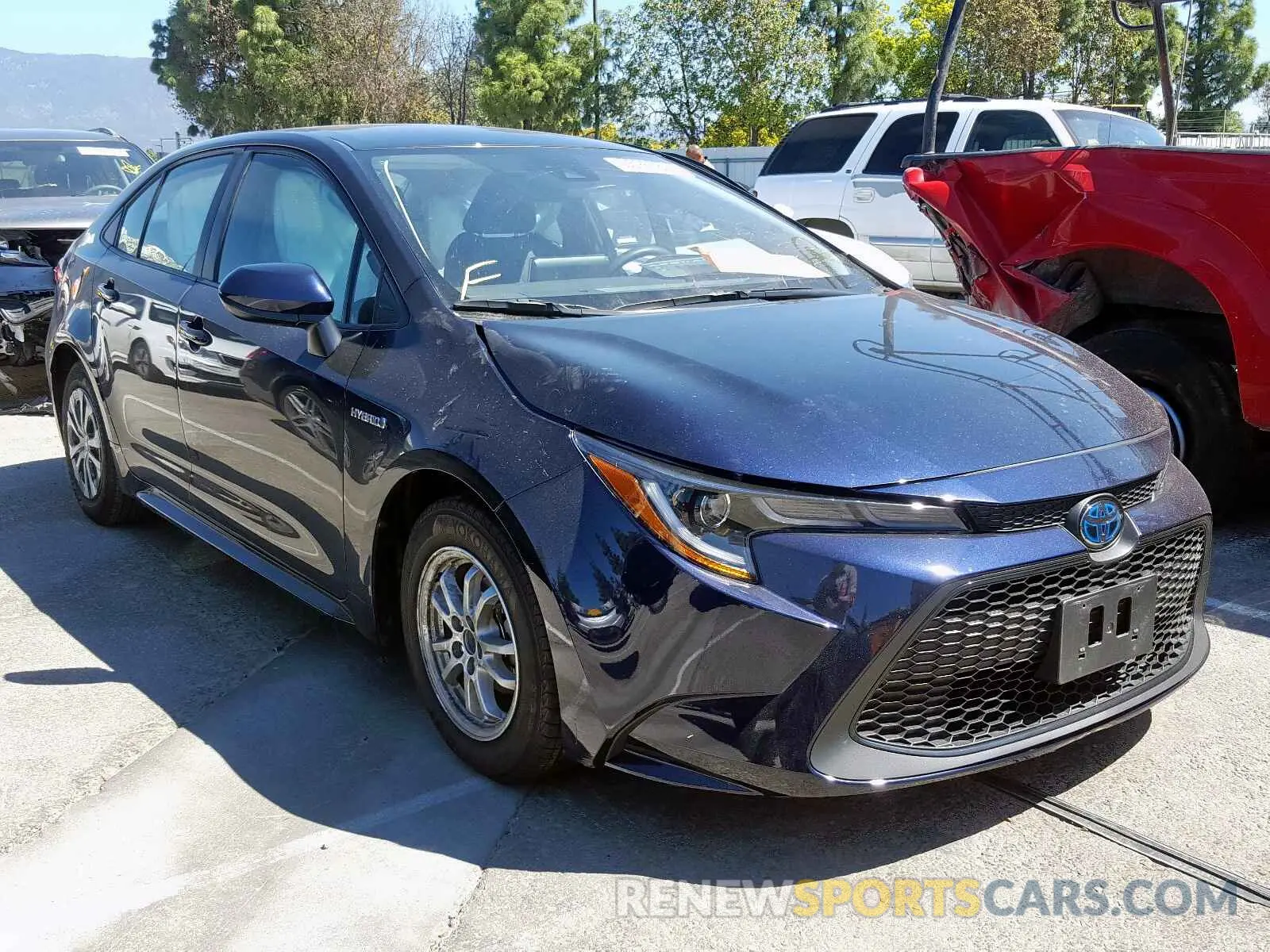 1 Photograph of a damaged car JTDEBRBE2LJ017233 TOYOTA COROLLA 2020