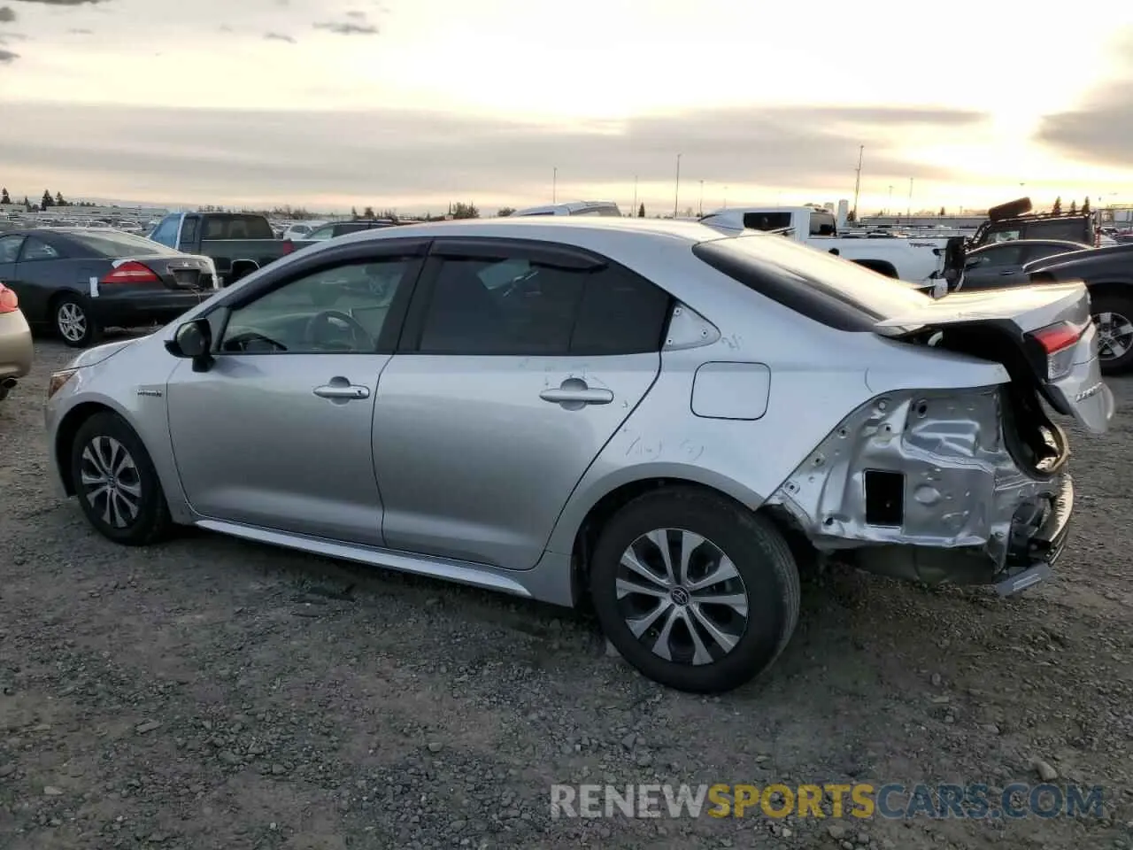 2 Photograph of a damaged car JTDEBRBE3LJ023106 TOYOTA COROLLA 2020