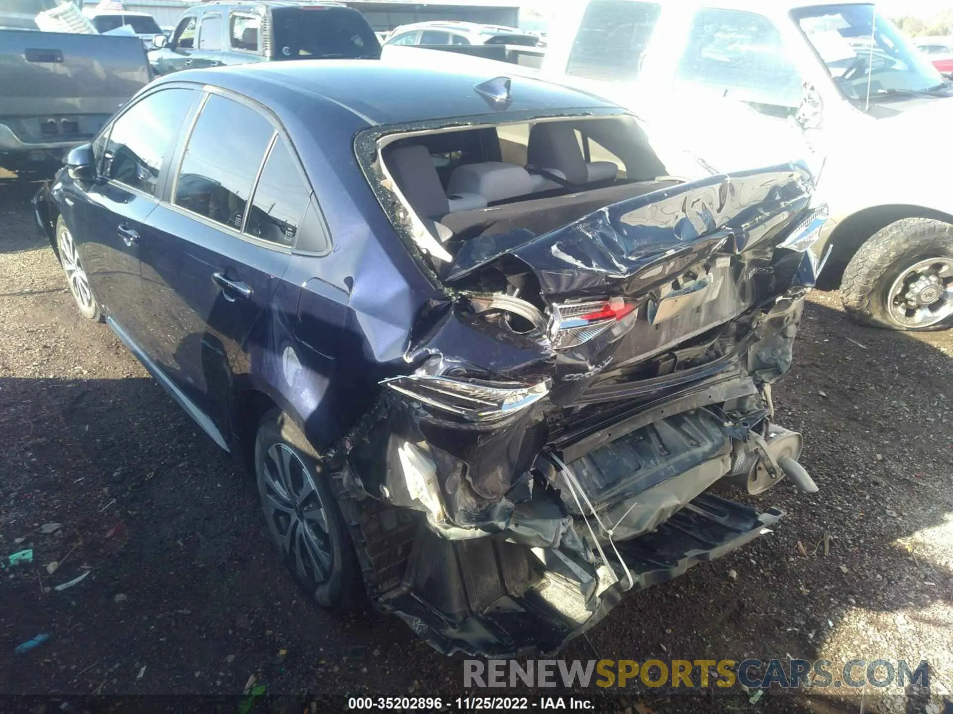 3 Photograph of a damaged car JTDEBRBE4LJ008596 TOYOTA COROLLA 2020