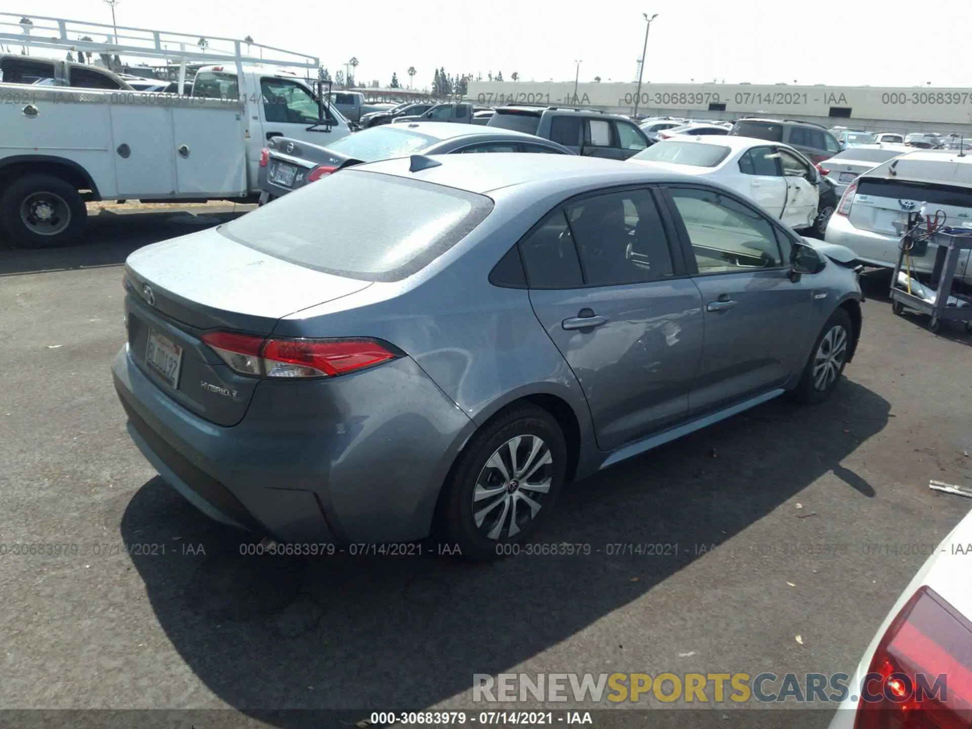 4 Photograph of a damaged car JTDEBRBE4LJ009831 TOYOTA COROLLA 2020