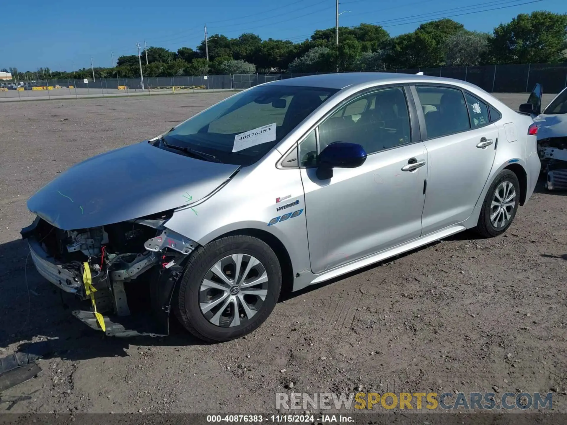 2 Photograph of a damaged car JTDEBRBE4LJ010767 TOYOTA COROLLA 2020