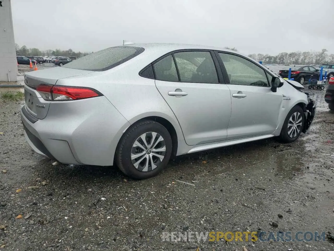 3 Photograph of a damaged car JTDEBRBE4LJ020781 TOYOTA COROLLA 2020