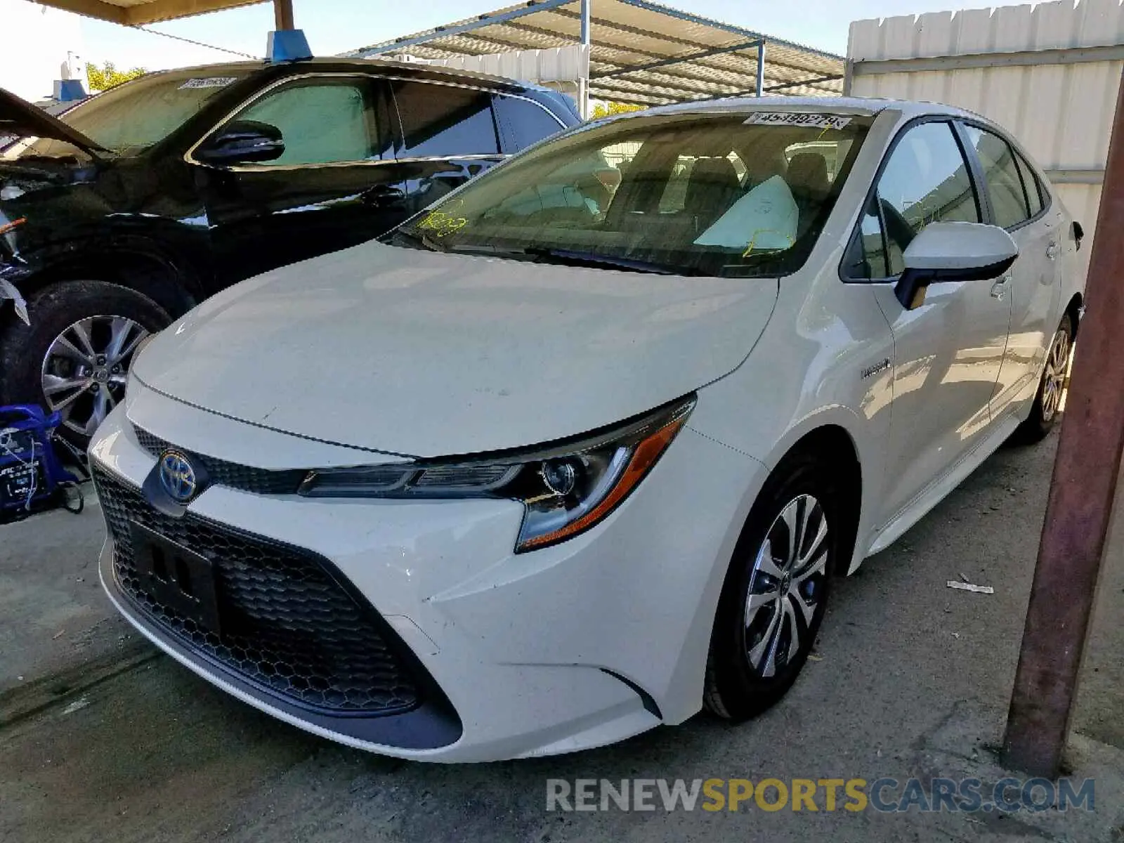 2 Photograph of a damaged car JTDEBRBE5LJ005996 TOYOTA COROLLA 2020