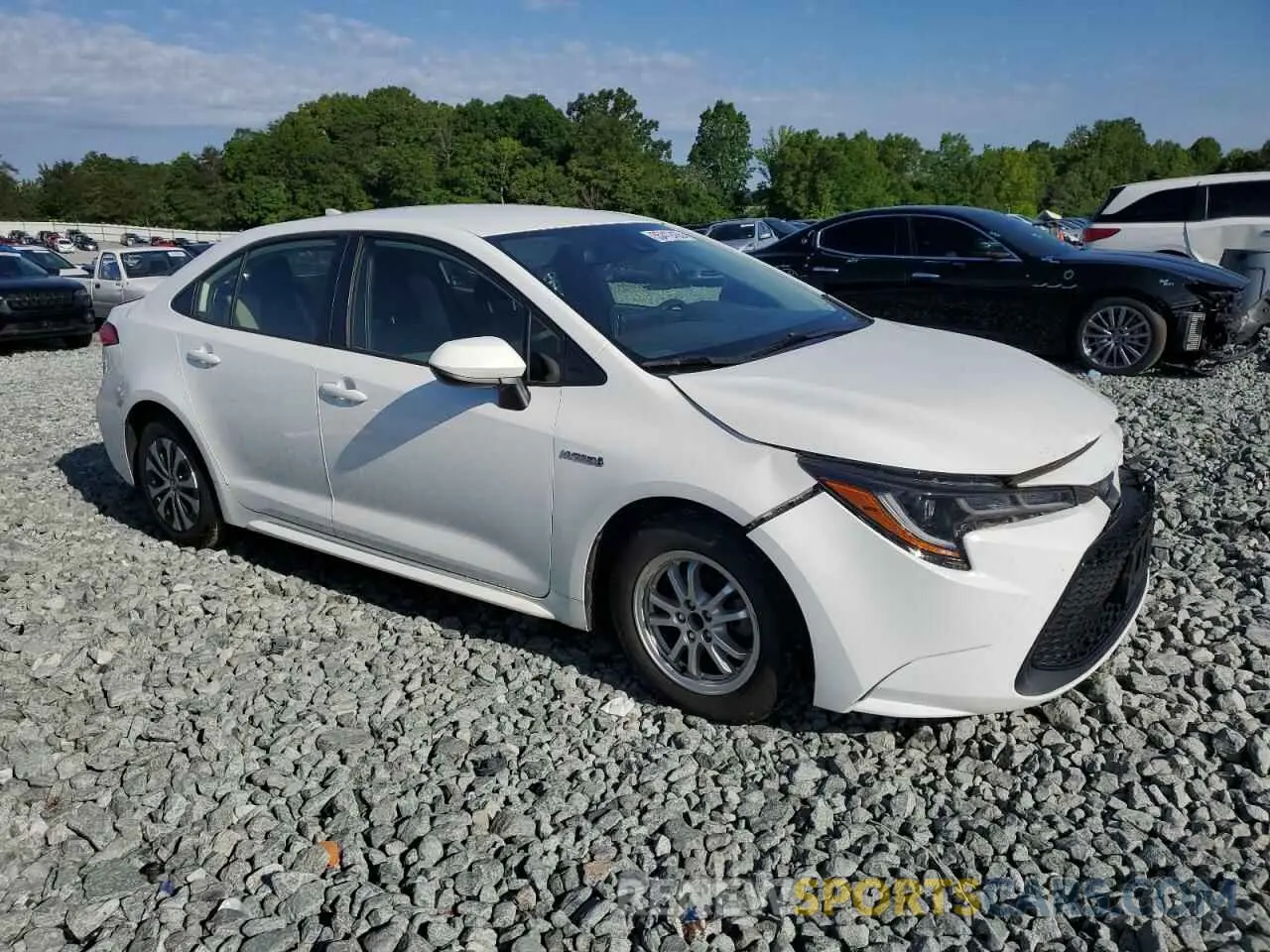 4 Photograph of a damaged car JTDEBRBE5LJ023673 TOYOTA COROLLA 2020