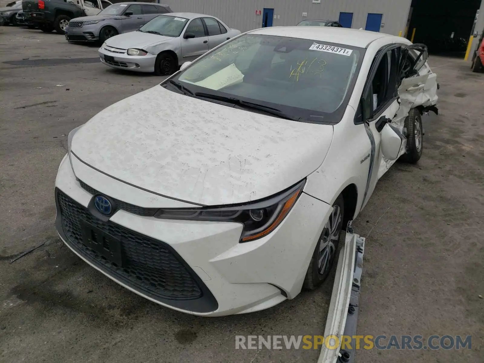 2 Photograph of a damaged car JTDEBRBE6LJ008423 TOYOTA COROLLA 2020