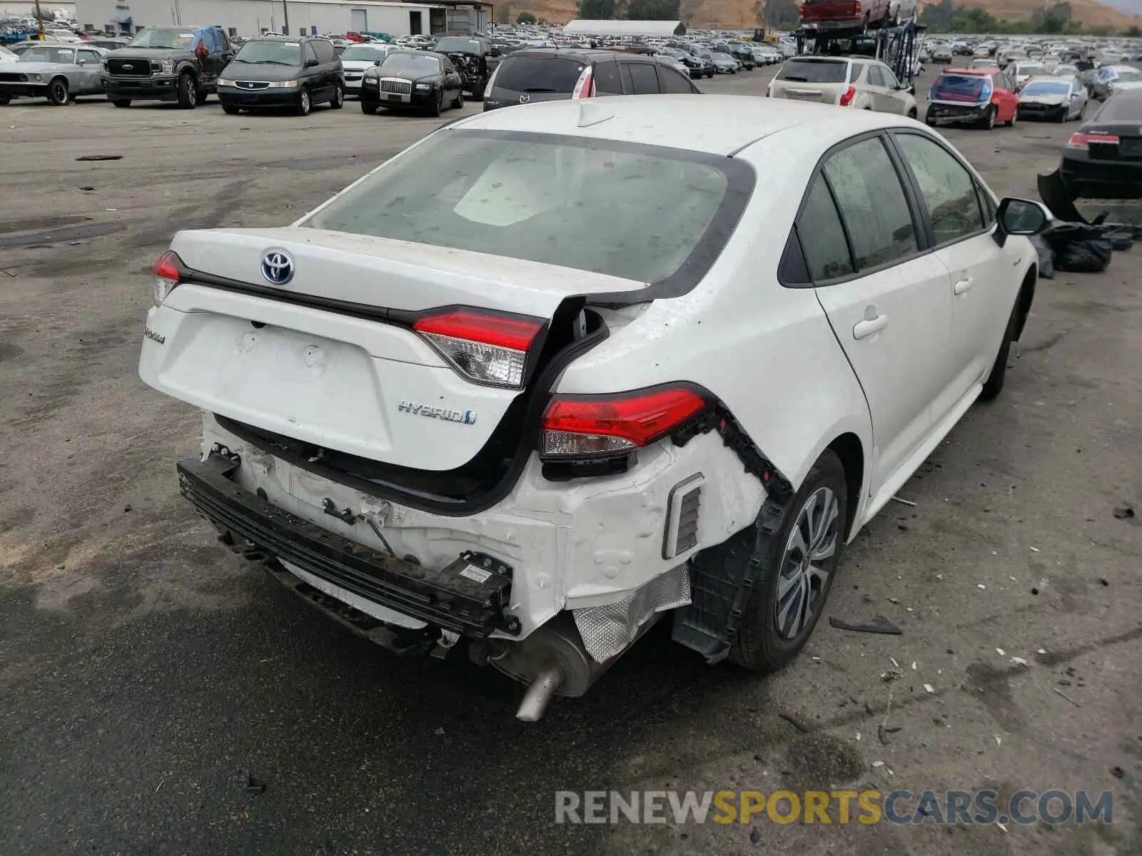 4 Photograph of a damaged car JTDEBRBE6LJ008423 TOYOTA COROLLA 2020