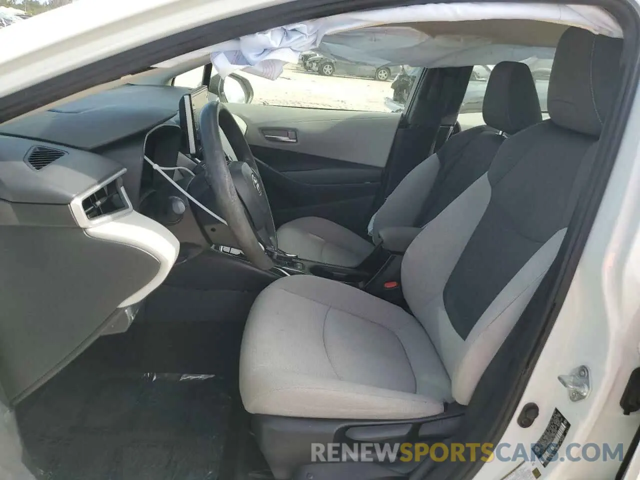 7 Photograph of a damaged car JTDEBRBE6LJ028705 TOYOTA COROLLA 2020