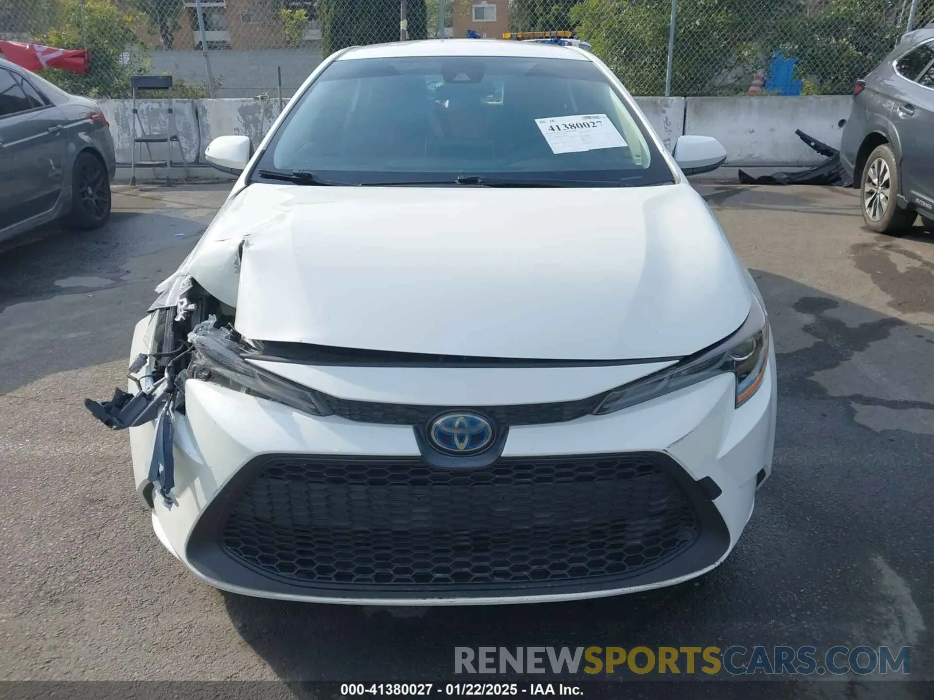 12 Photograph of a damaged car JTDEBRBE9LJ001367 TOYOTA COROLLA 2020
