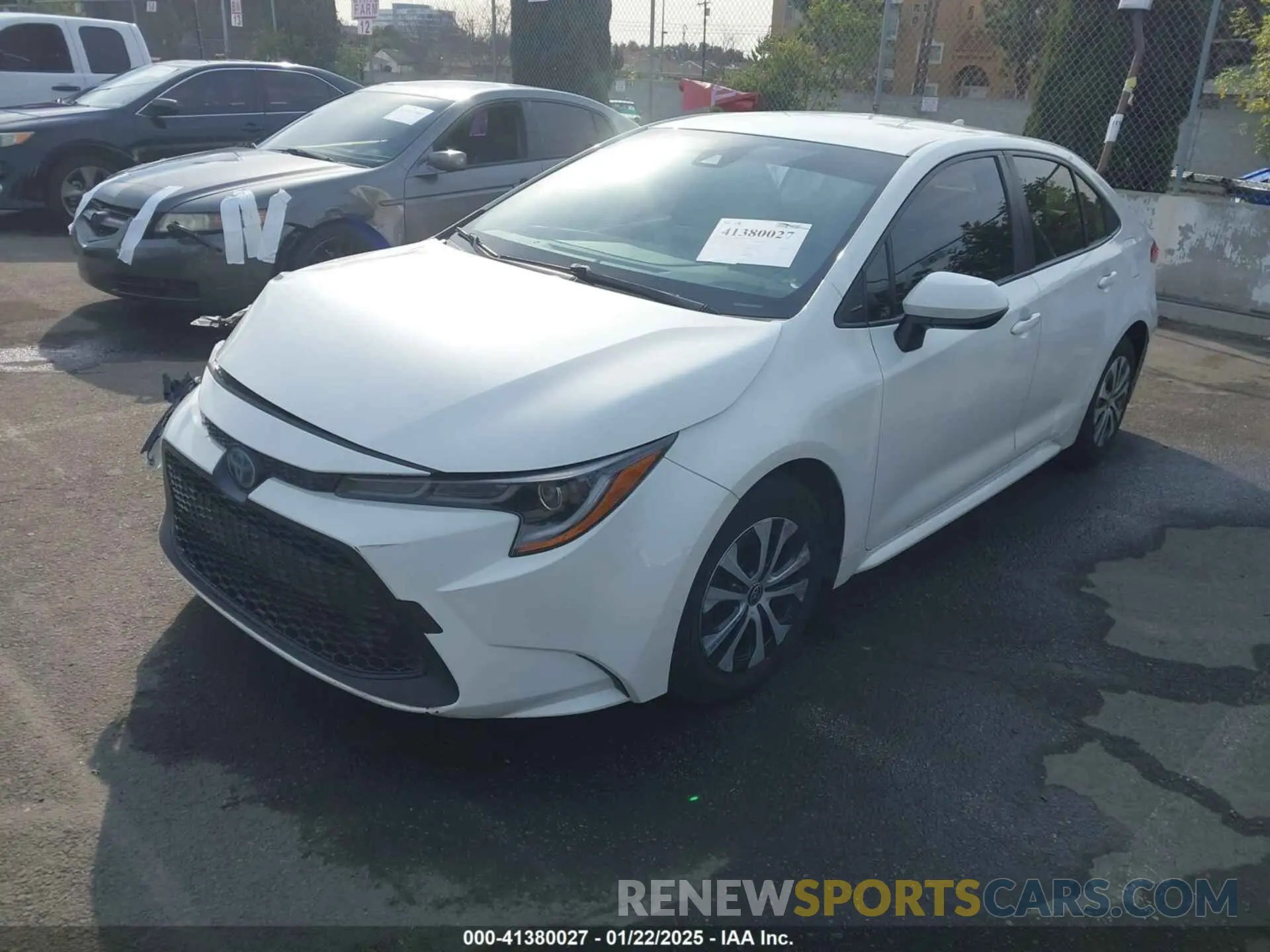 2 Photograph of a damaged car JTDEBRBE9LJ001367 TOYOTA COROLLA 2020