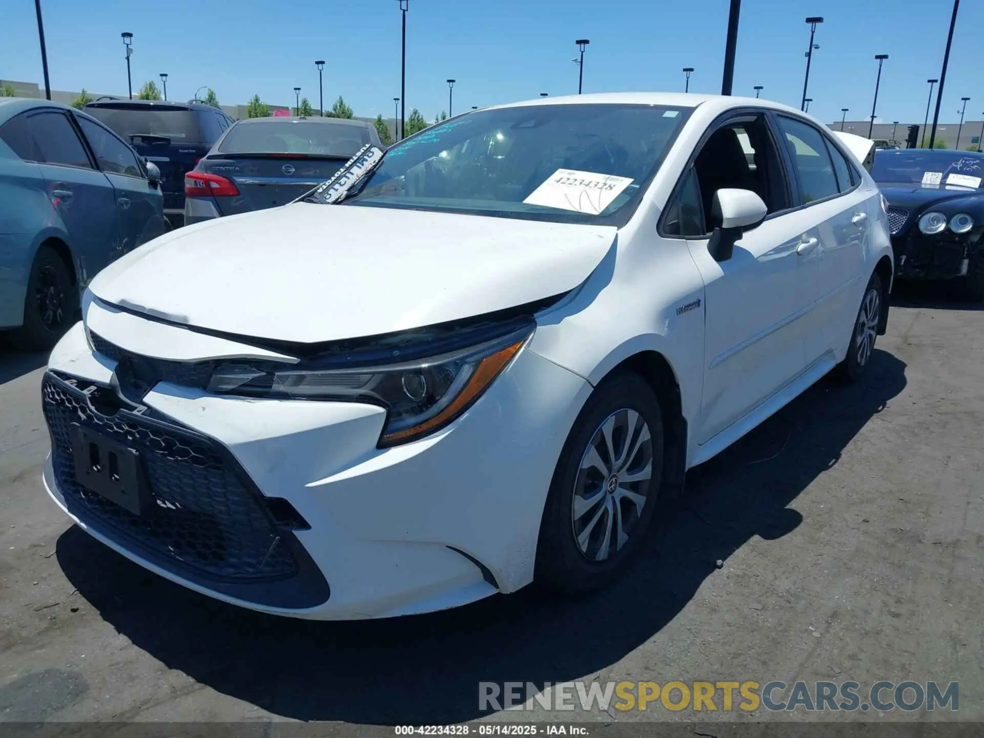 2 Photograph of a damaged car JTDEBRBE9LJ018265 TOYOTA COROLLA 2020