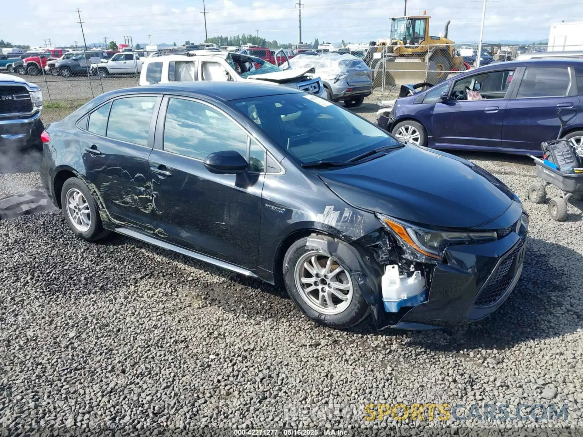 1 Photograph of a damaged car JTDEBRBE9LJ028245 TOYOTA COROLLA 2020