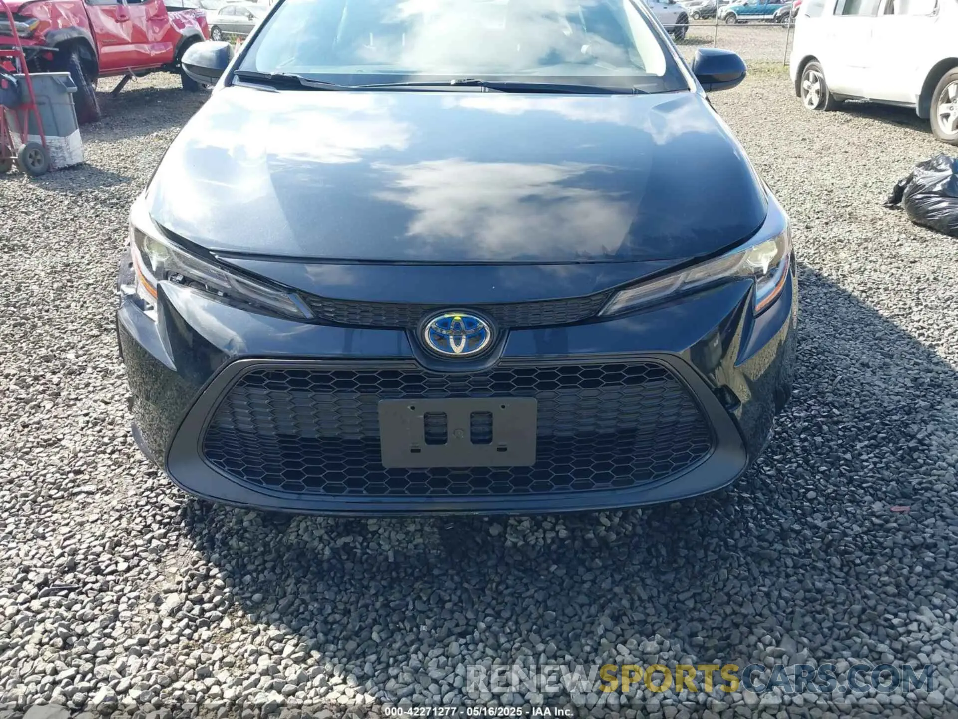 12 Photograph of a damaged car JTDEBRBE9LJ028245 TOYOTA COROLLA 2020