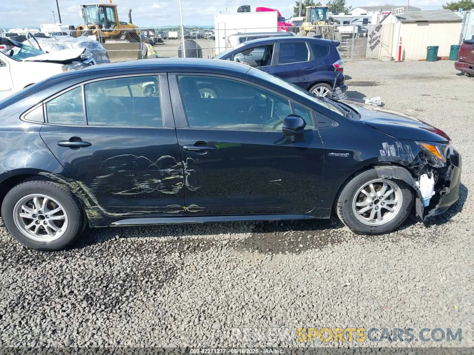 6 Photograph of a damaged car JTDEBRBE9LJ028245 TOYOTA COROLLA 2020