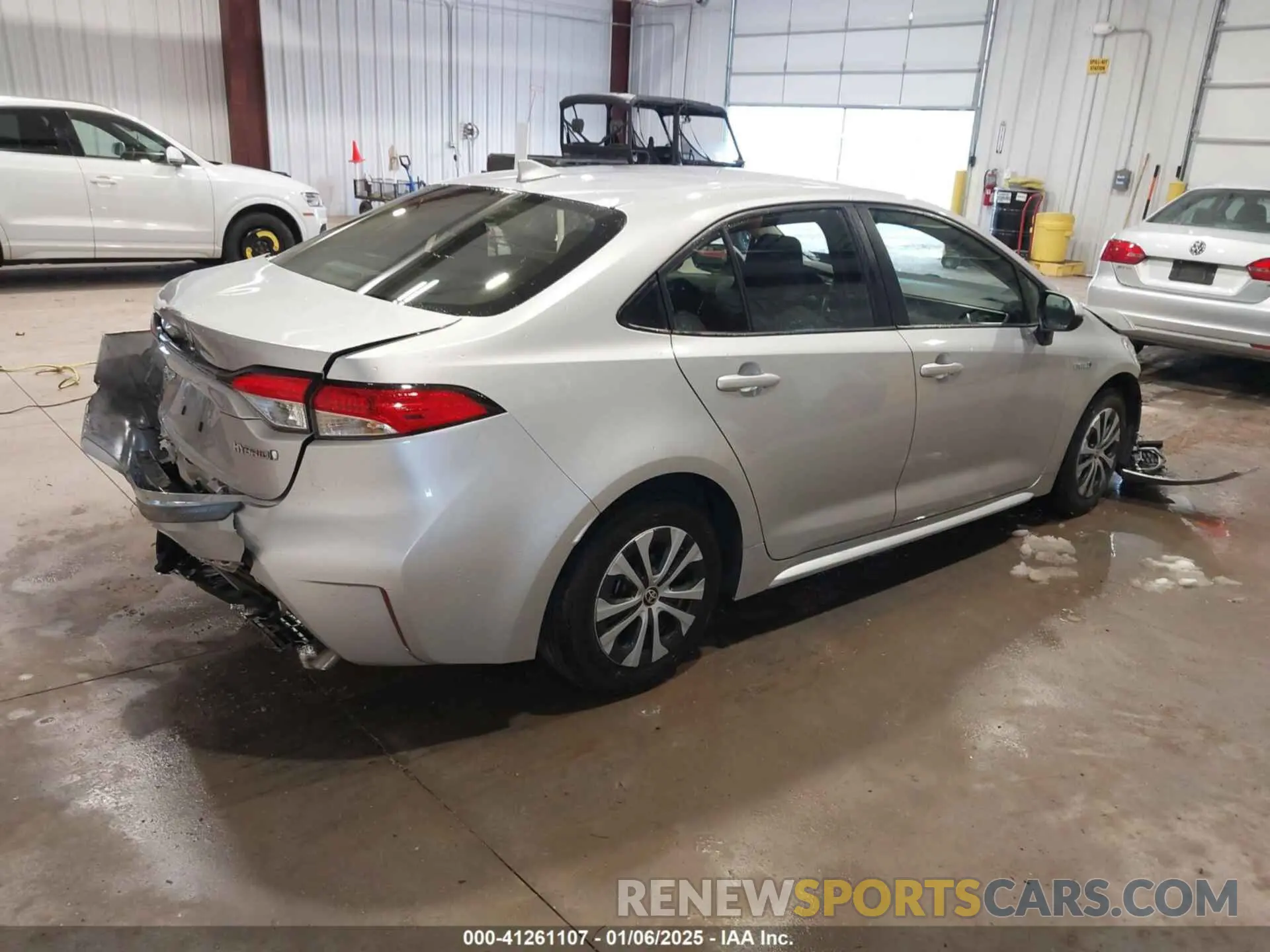4 Photograph of a damaged car JTDEBRBEXLJ004651 TOYOTA COROLLA 2020
