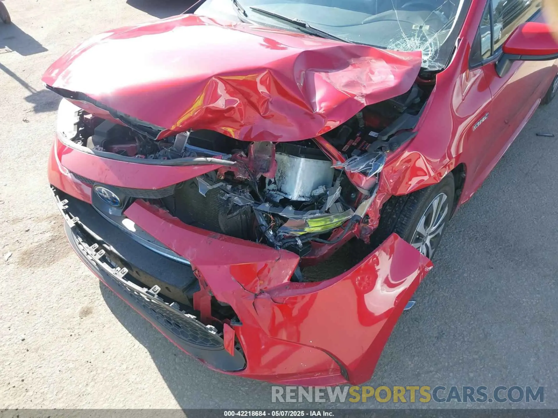 6 Photograph of a damaged car JTDEBRBEXLJ024365 TOYOTA COROLLA 2020