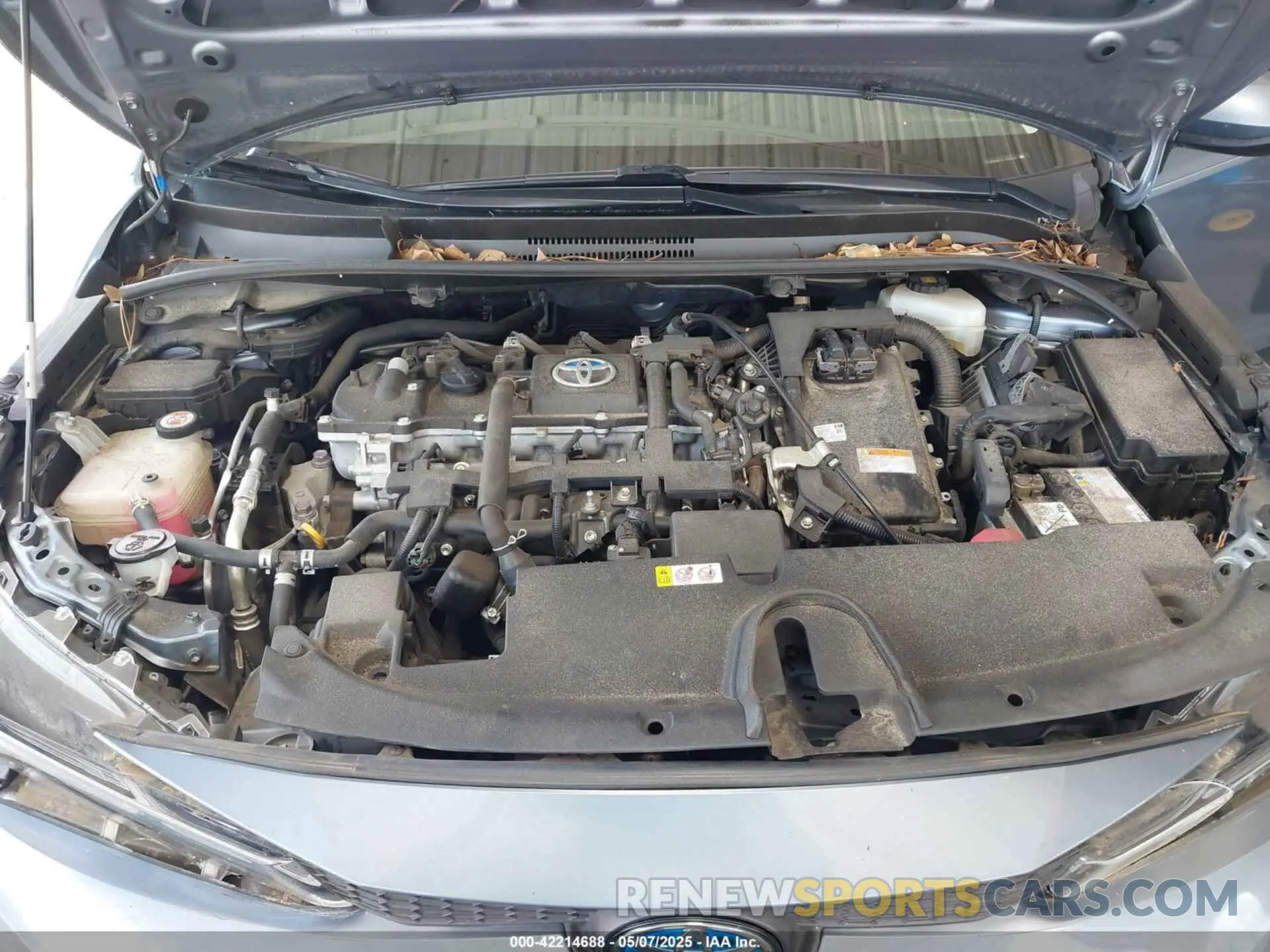 10 Photograph of a damaged car JTDEBRBEXLJ026195 TOYOTA COROLLA 2020