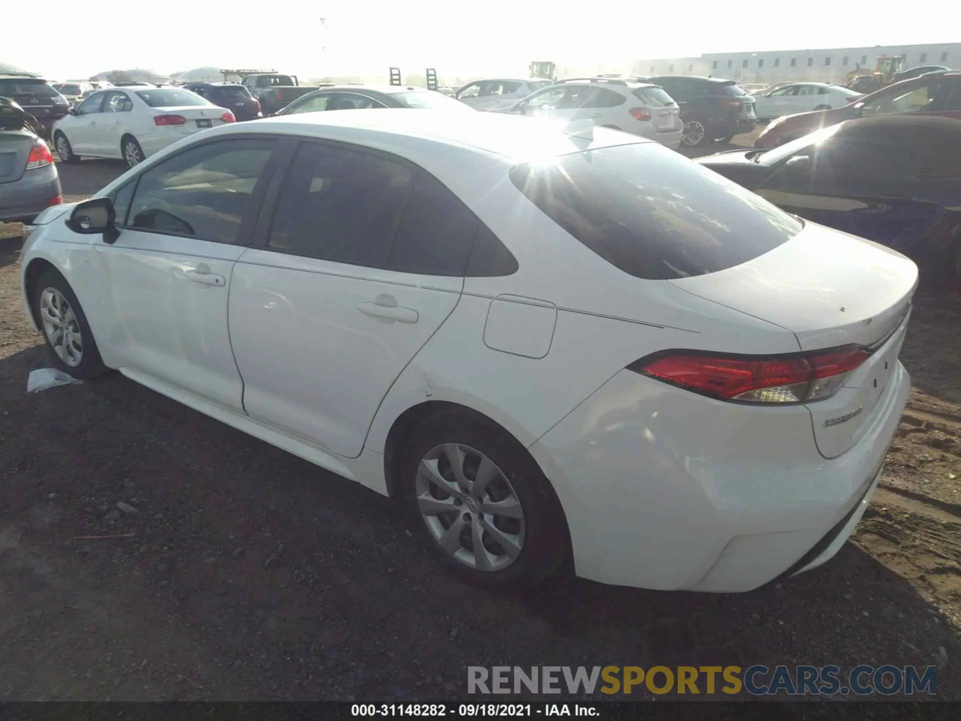 3 Фотография поврежденного автомобиля JTDEPRAE0LJ013944 TOYOTA COROLLA 2020