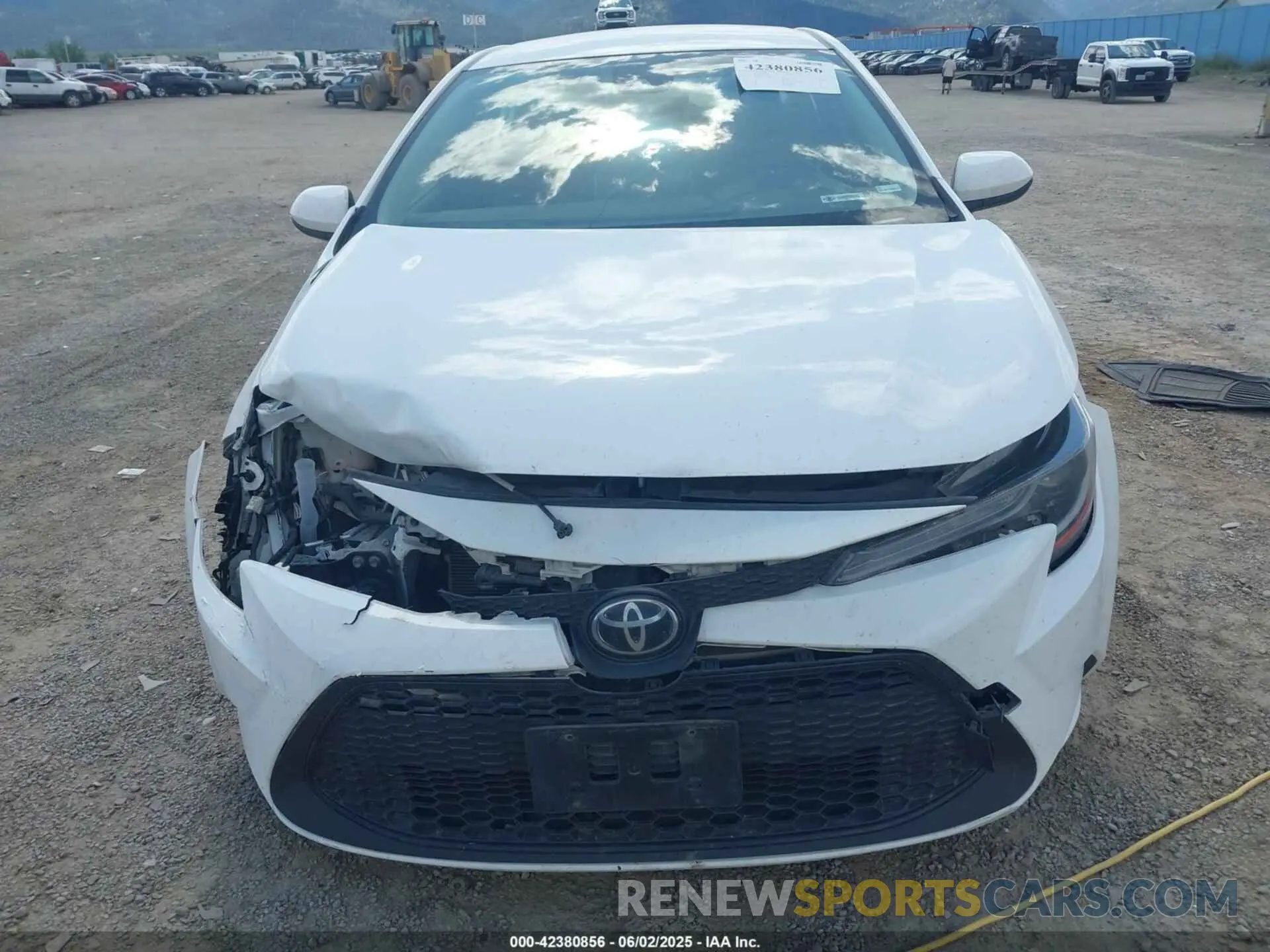 12 Photograph of a damaged car JTDEPRAE0LJ019713 TOYOTA COROLLA 2020