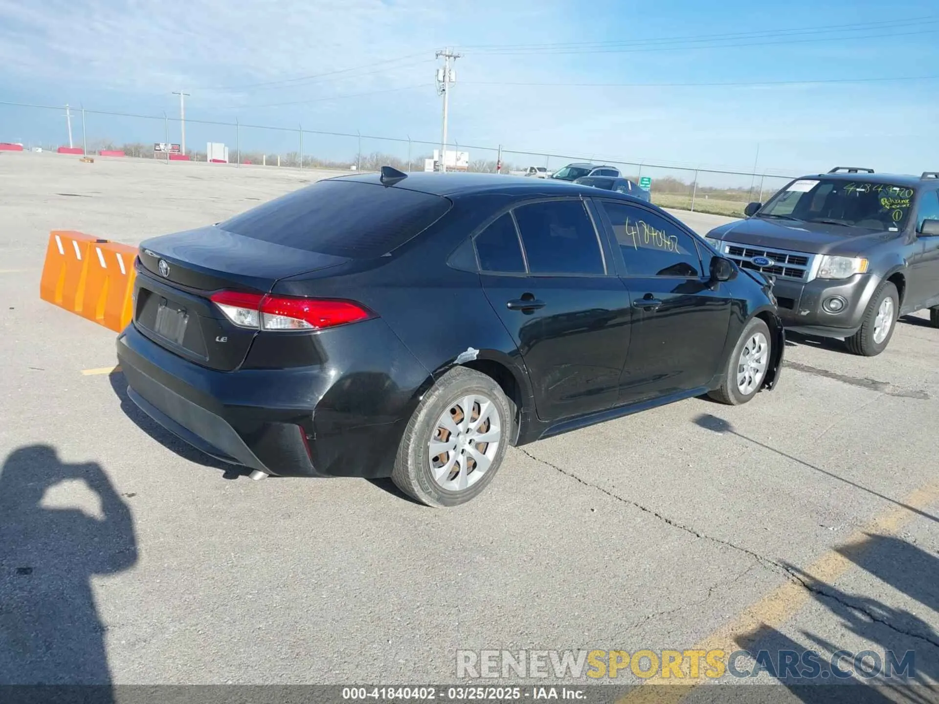 4 Фотография поврежденного автомобиля JTDEPRAE0LJ019906 TOYOTA COROLLA 2020