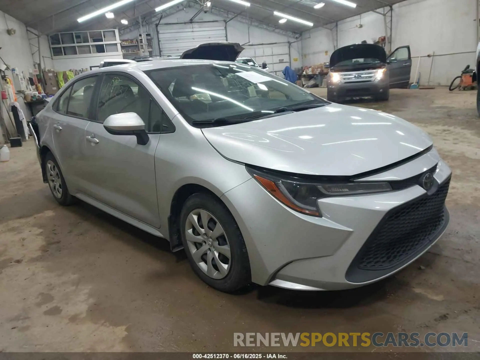 1 Photograph of a damaged car JTDEPRAE0LJ022367 TOYOTA COROLLA 2020