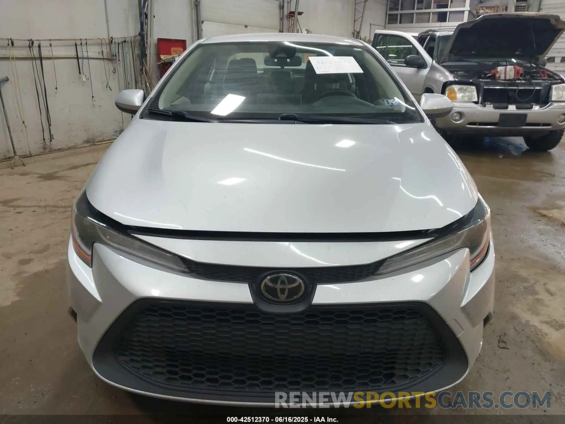 12 Photograph of a damaged car JTDEPRAE0LJ022367 TOYOTA COROLLA 2020