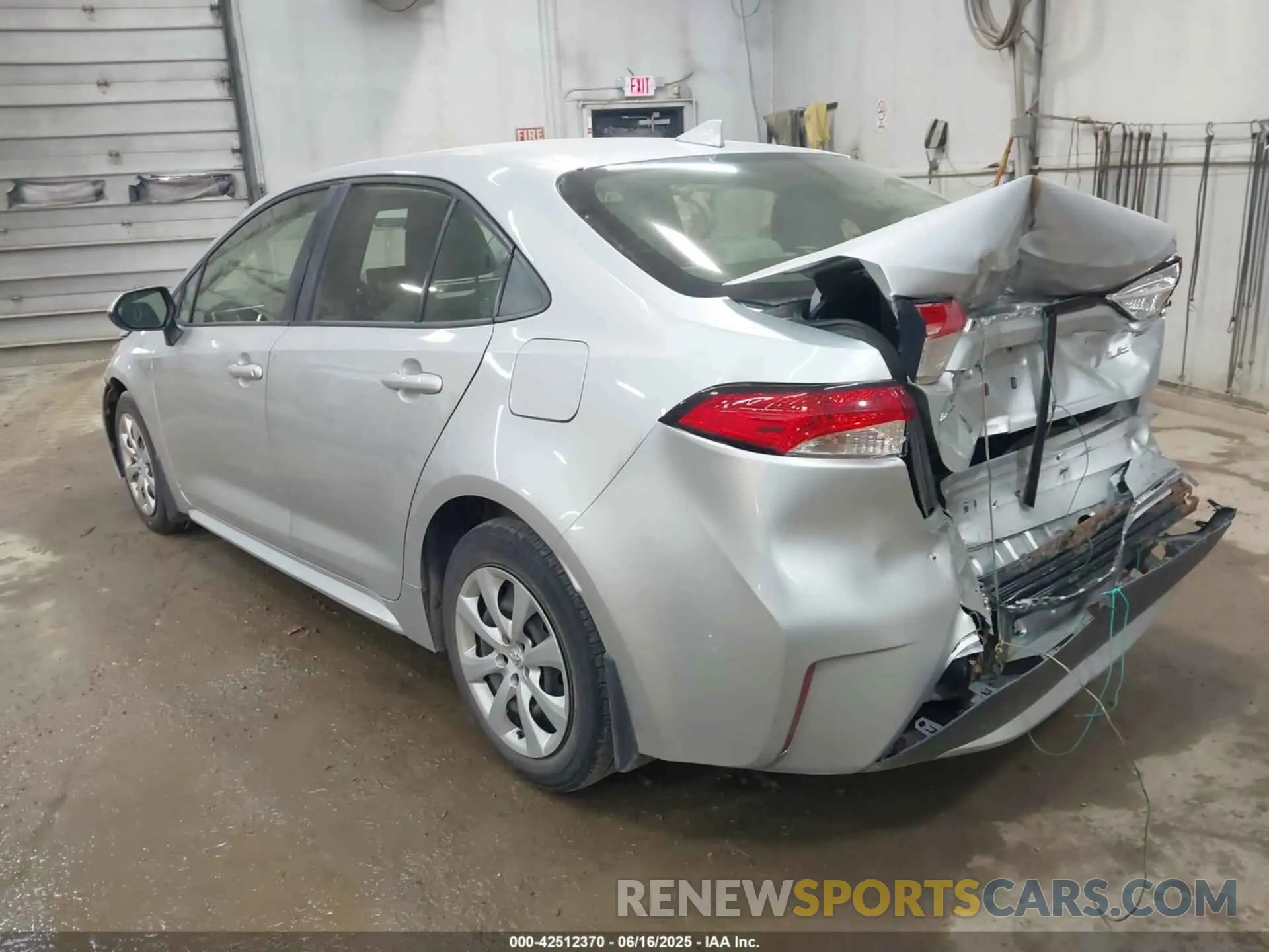 3 Photograph of a damaged car JTDEPRAE0LJ022367 TOYOTA COROLLA 2020
