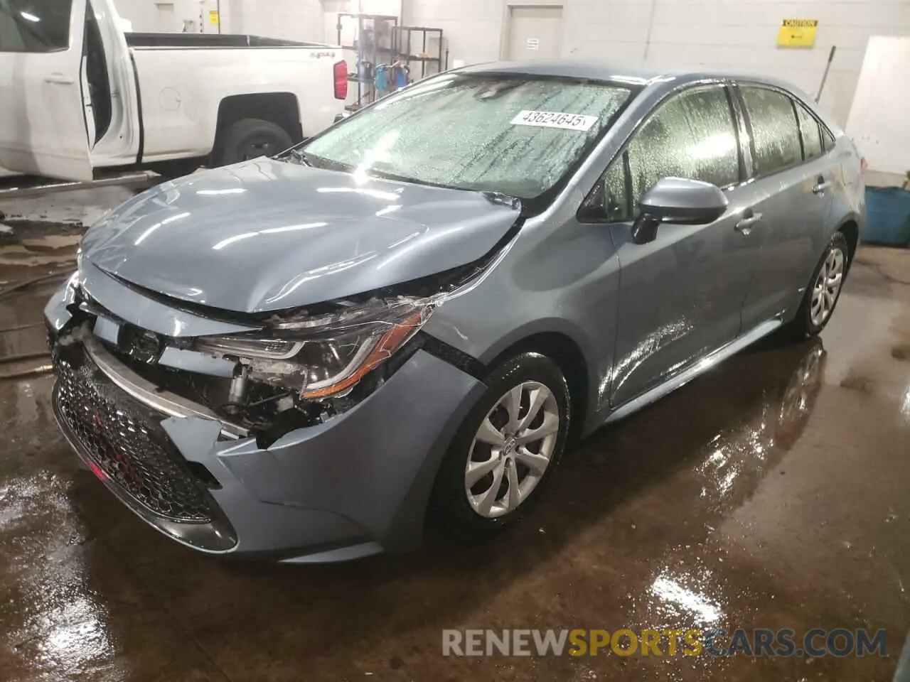 1 Фотография поврежденного автомобиля JTDEPRAE0LJ032266 TOYOTA COROLLA 2020