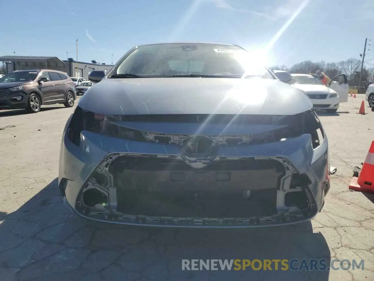 5 Photograph of a damaged car JTDEPRAE0LJ055403 TOYOTA COROLLA 2020