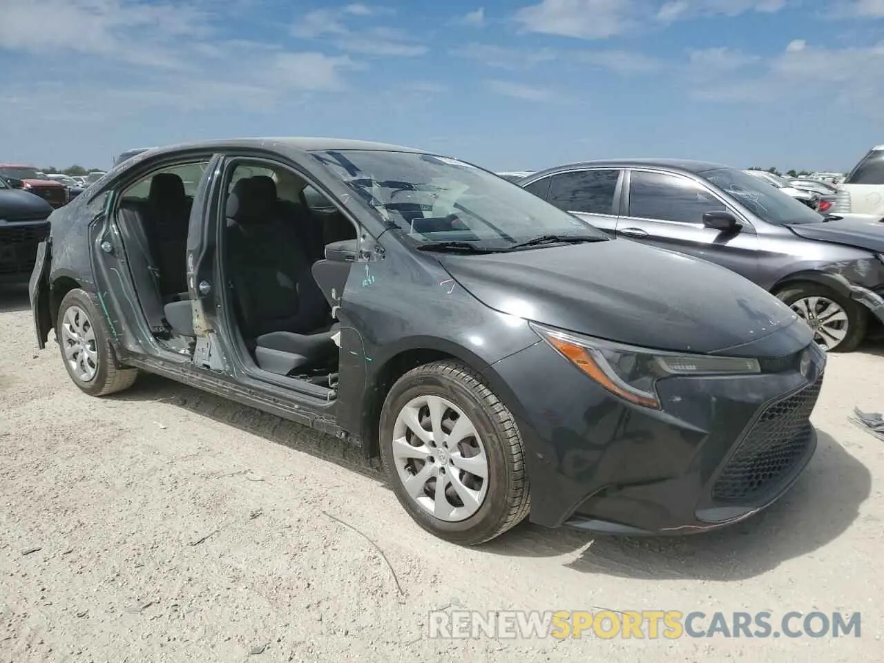 4 Photograph of a damaged car JTDEPRAE0LJ060410 TOYOTA COROLLA 2020