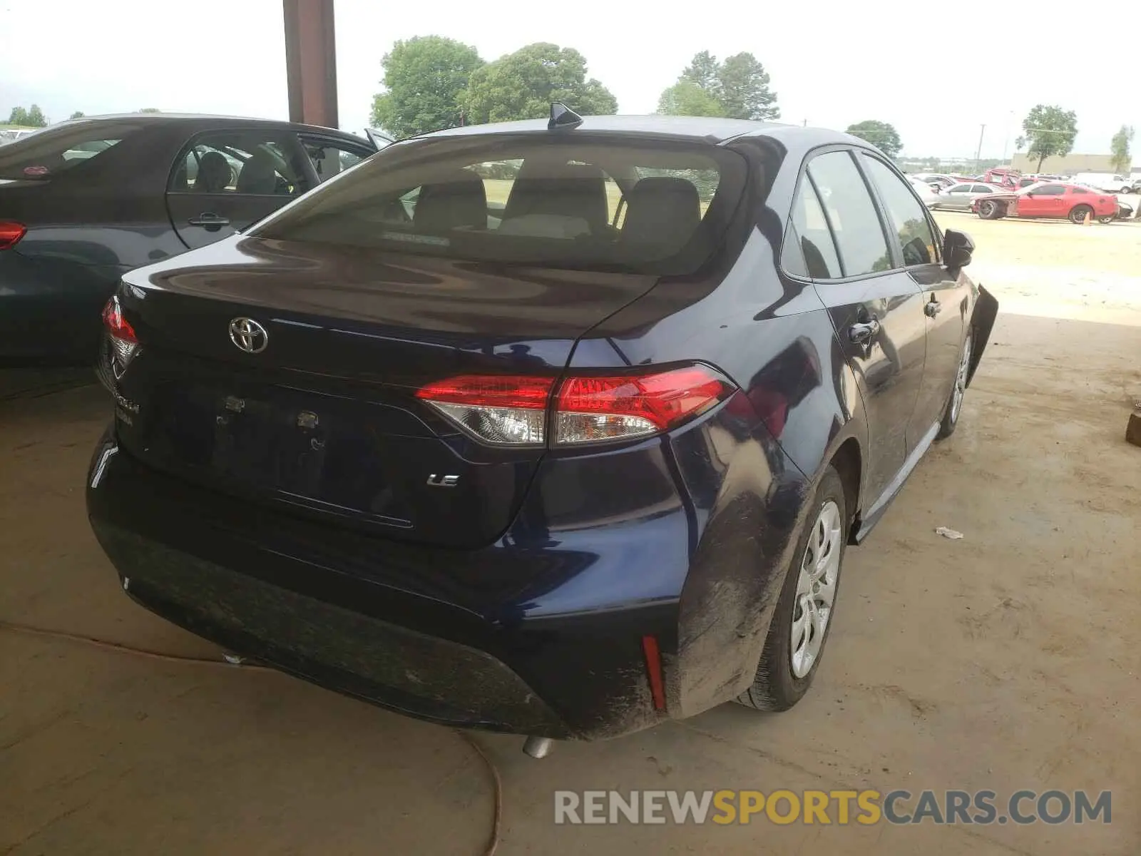 4 Photograph of a damaged car JTDEPRAE0LJ060424 TOYOTA COROLLA 2020