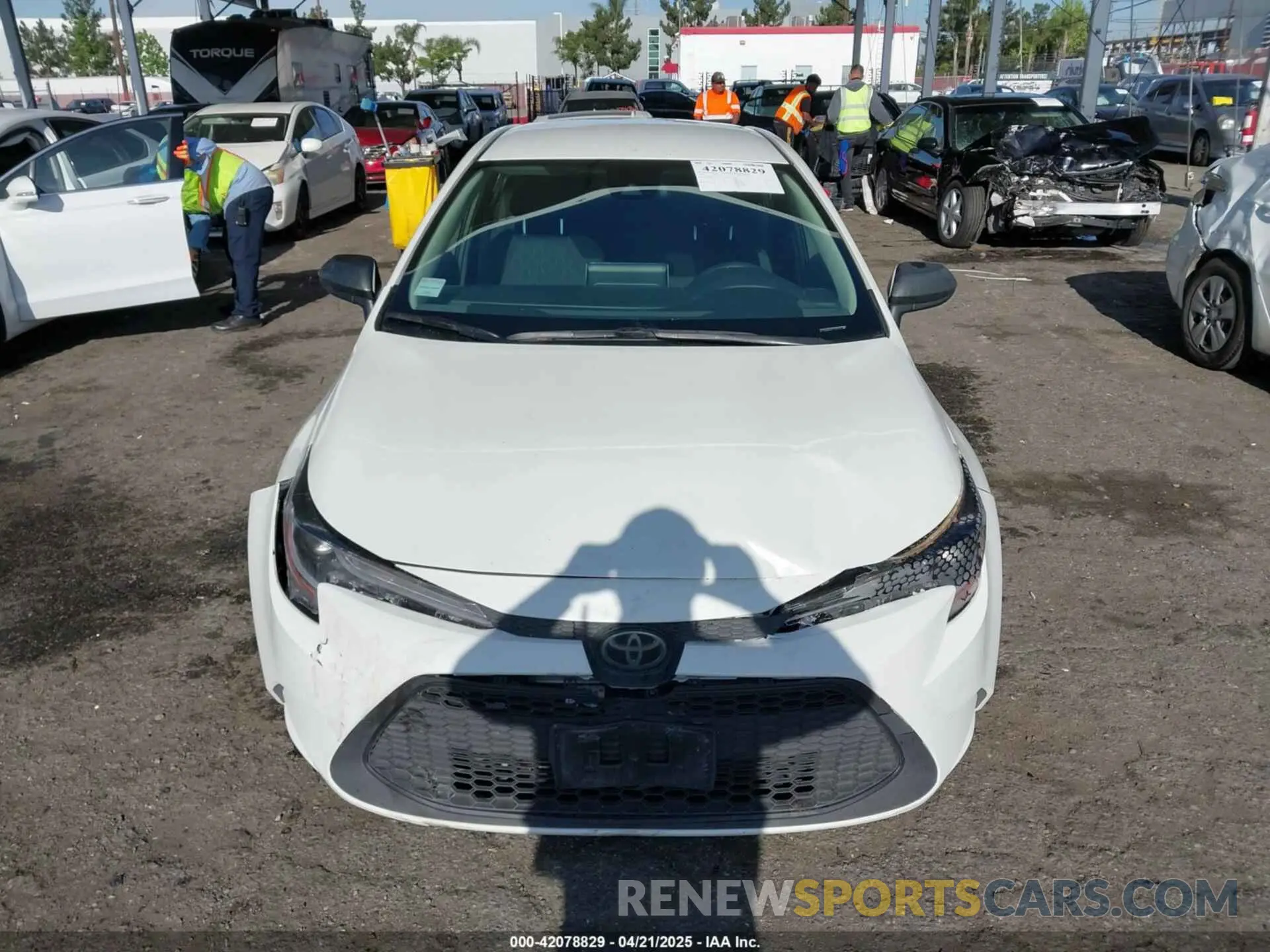 12 Фотография поврежденного автомобиля JTDEPRAE0LJ091639 TOYOTA COROLLA 2020