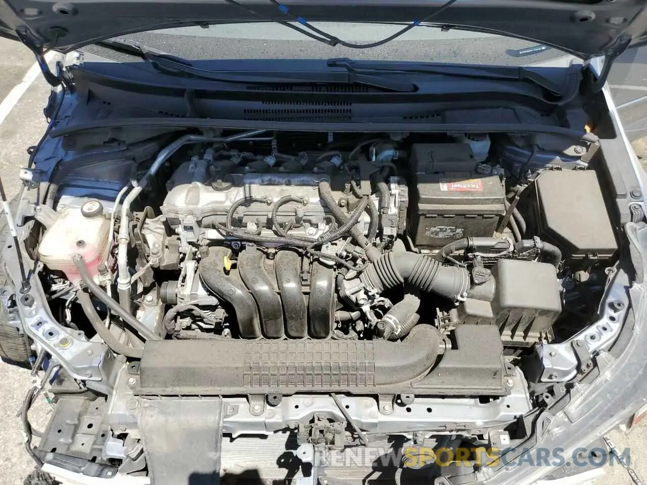 11 Фотография поврежденного автомобиля JTDEPRAE0LJ106642 TOYOTA COROLLA 2020